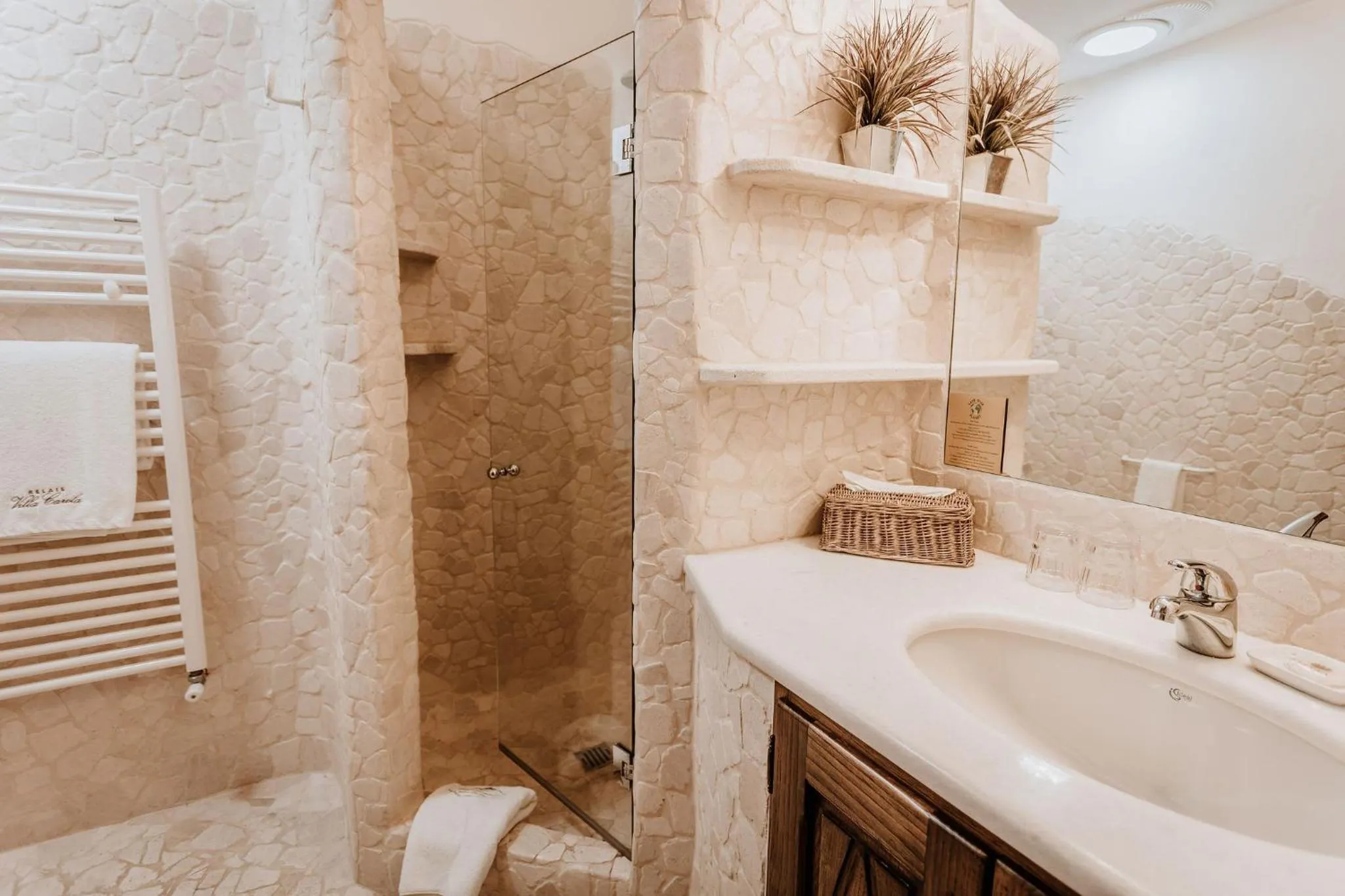 Bathroom in Relais Villa Carola