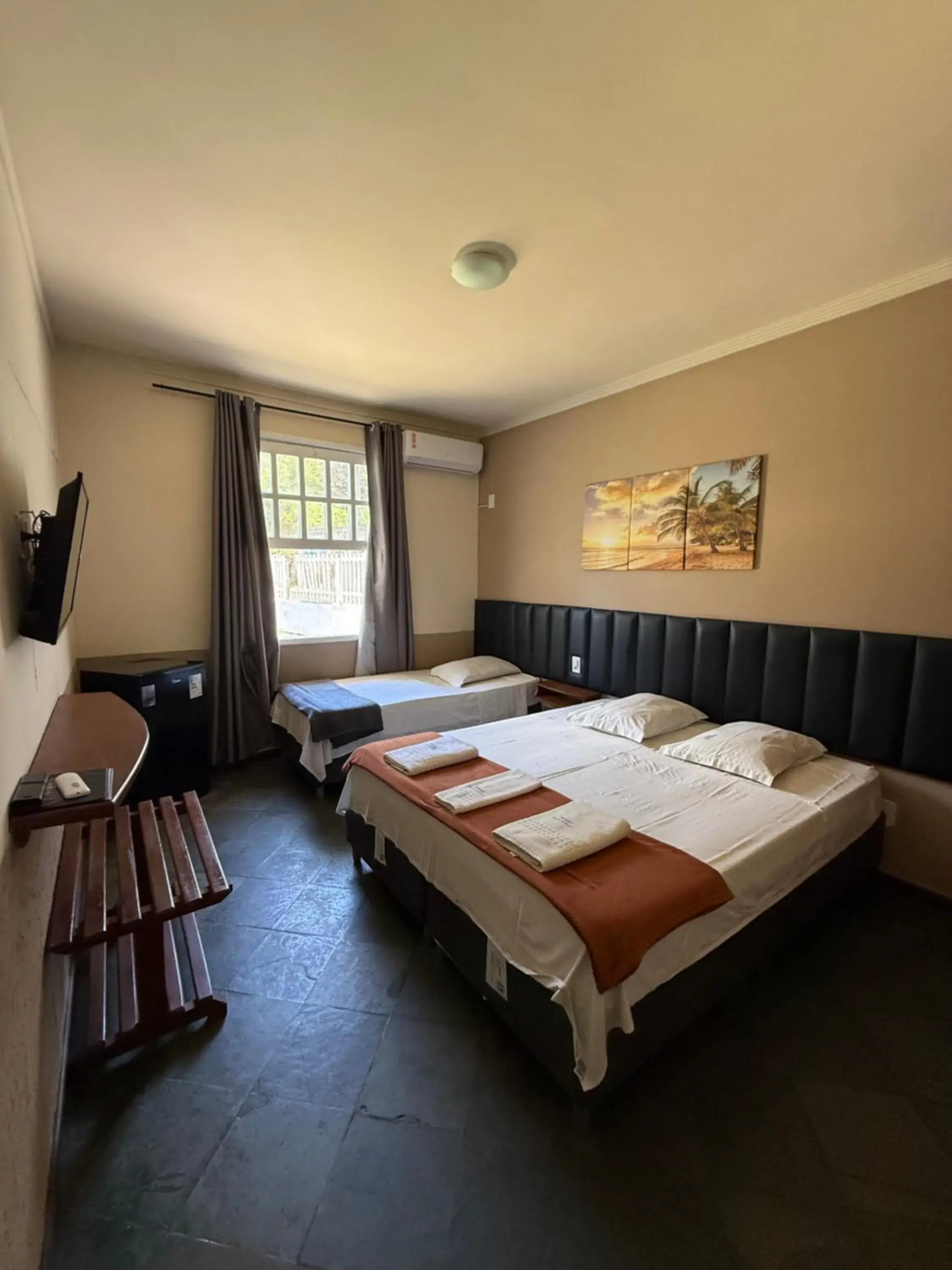 Standard Triple Room in Pousada Oceano de Búzios Standard Triple Room in Pousada Oceano de Búzios