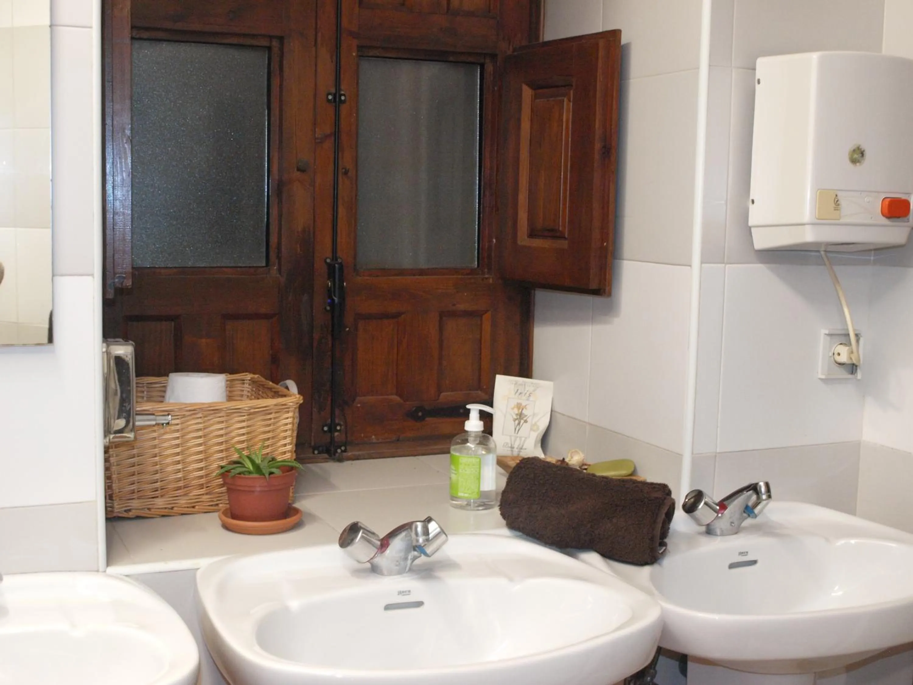 Bathroom in Las Huellas de Cameros