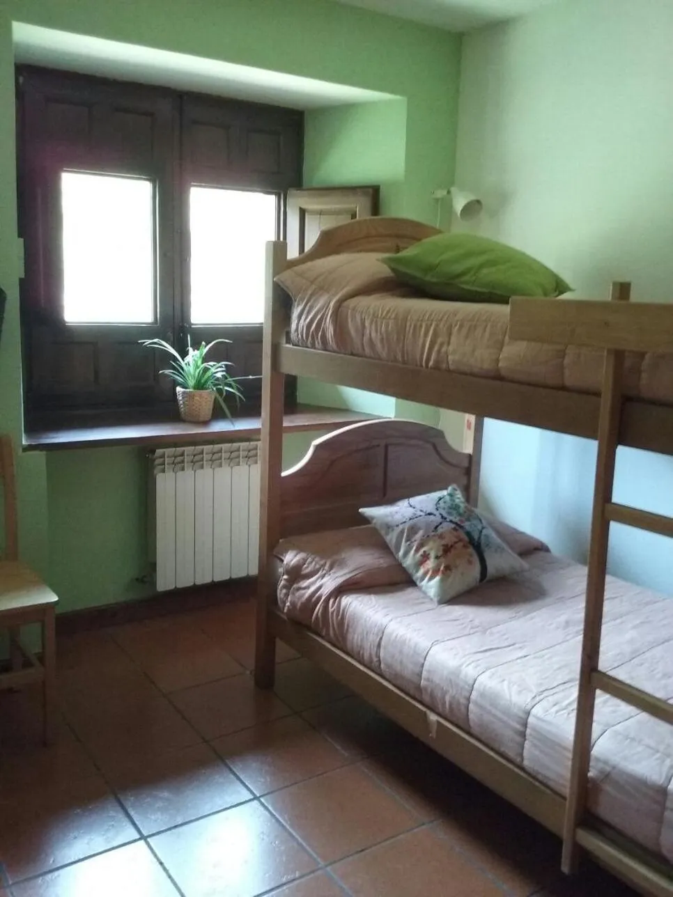 bunk bed, Bed in Las Huellas de Cameros