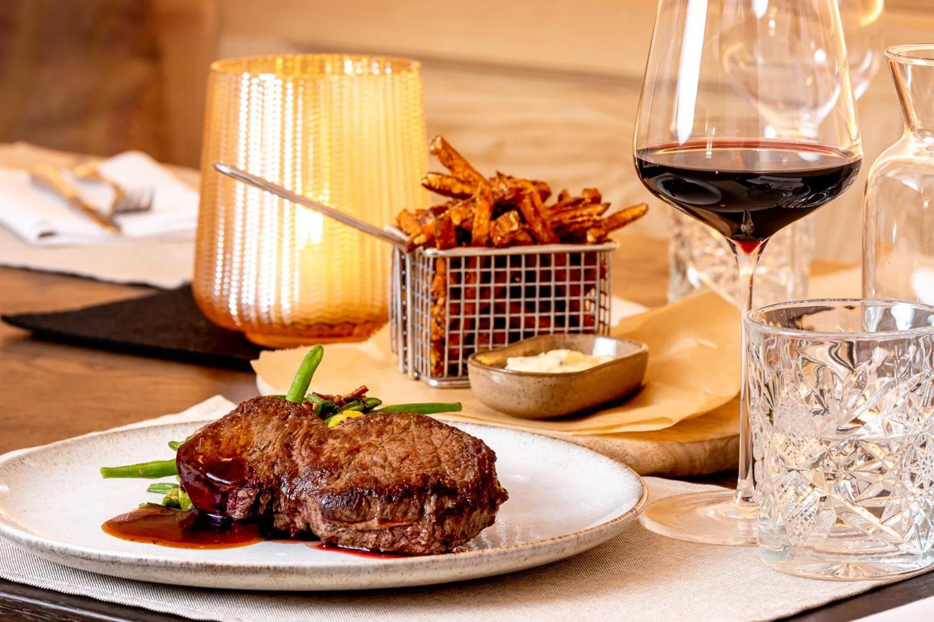 Food and drinks in NEUWIRT - Boutiquehotel & Wirtshaus