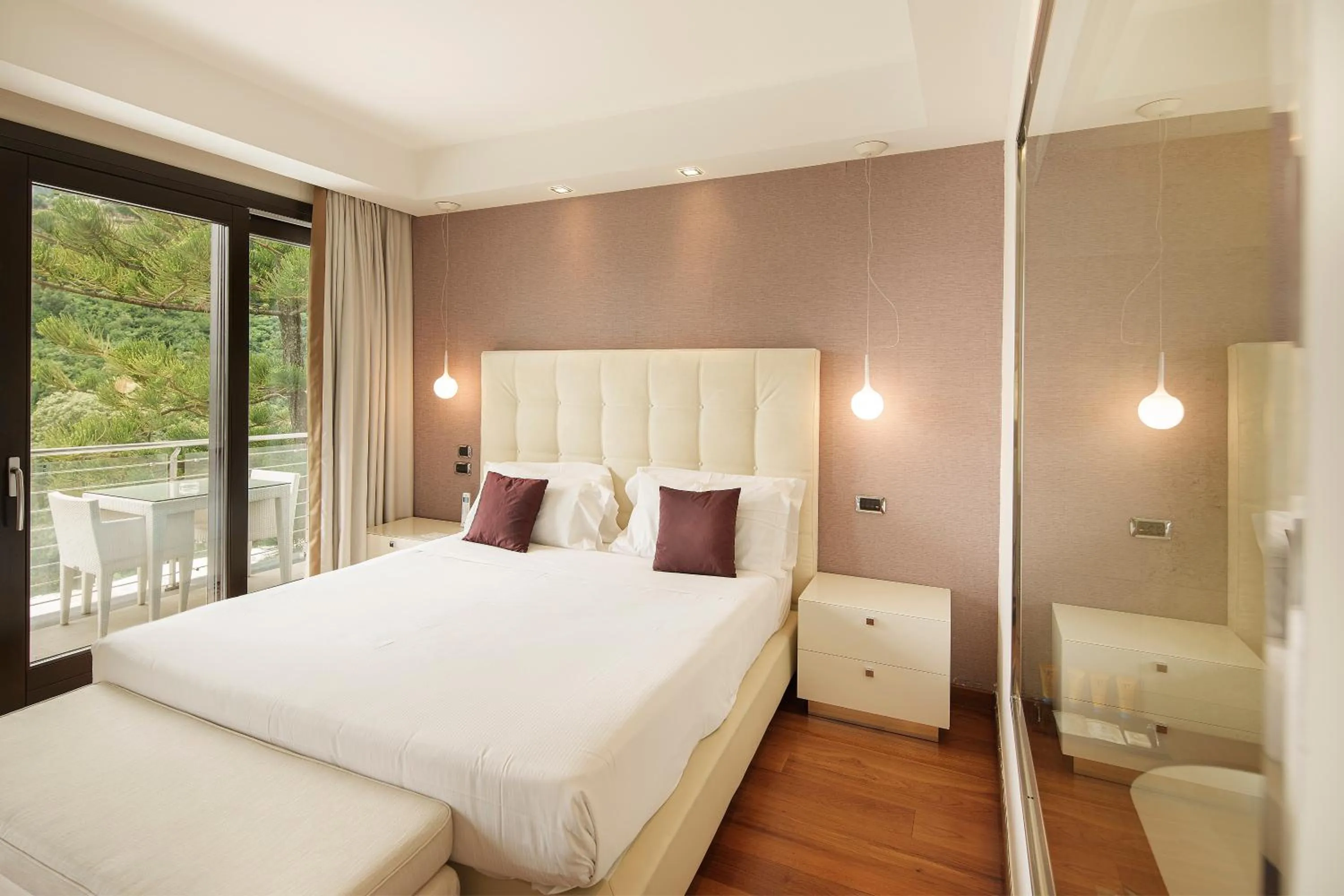 Bed in Relais Paradiso