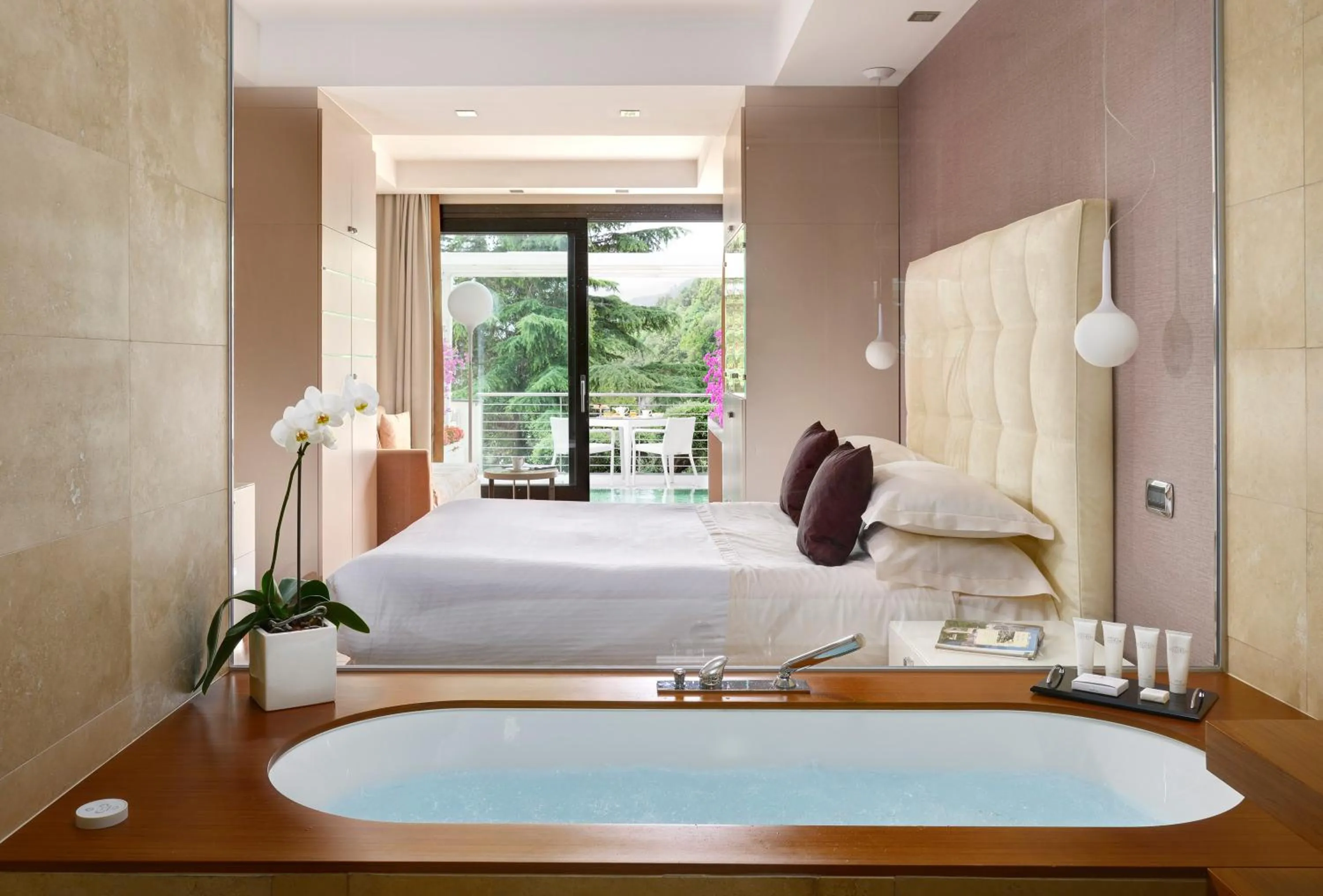 Photo of the whole room, Bed in Relais Paradiso