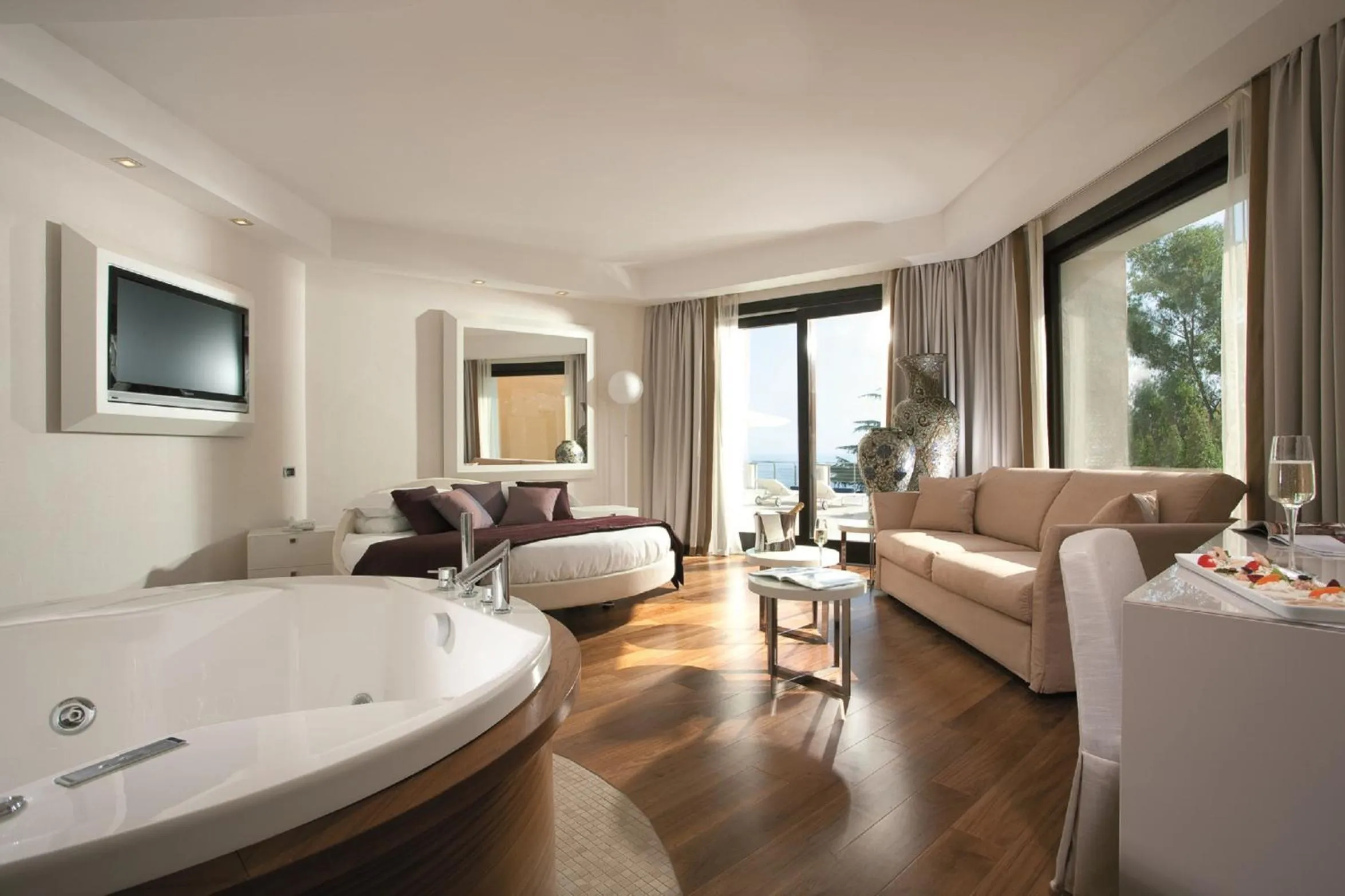 Day, Bed in Relais Paradiso