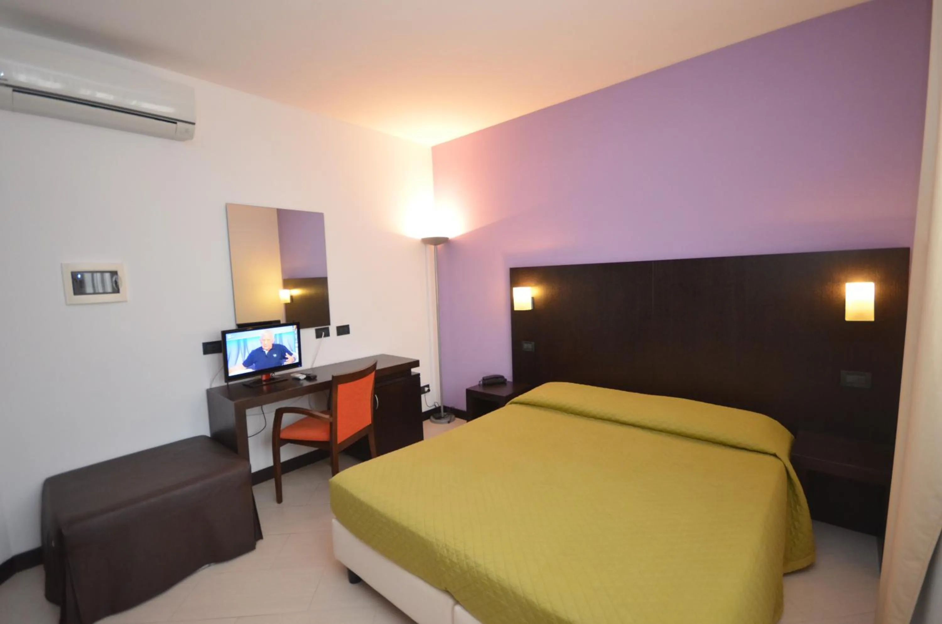 Bedroom in Villa Faro B&B