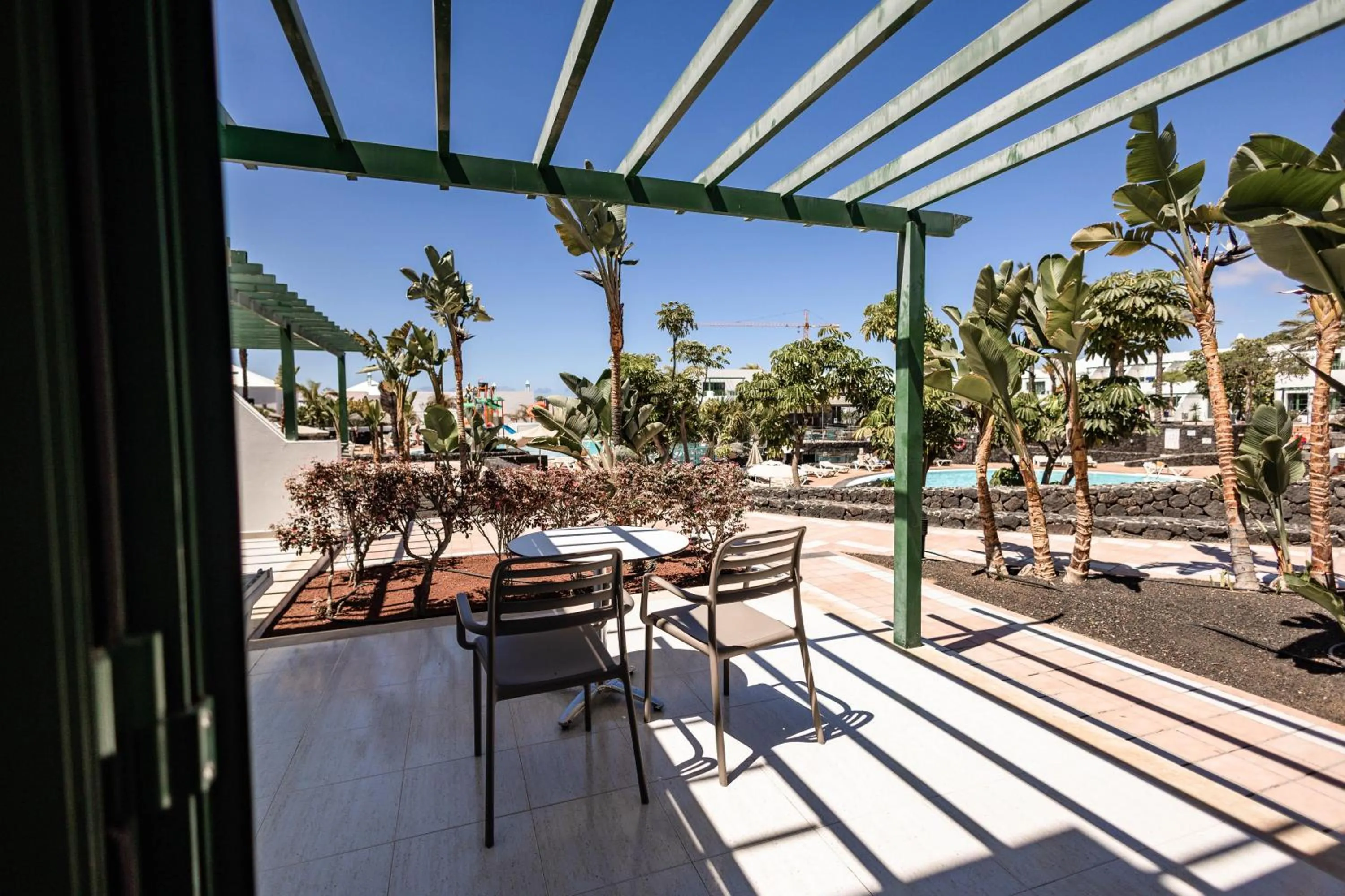 Photo of the whole room in Caybeach Sun