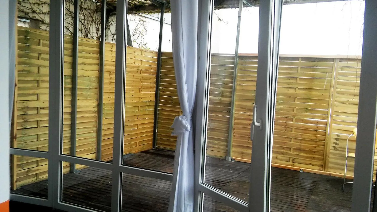 Walk distance to mokotow business park