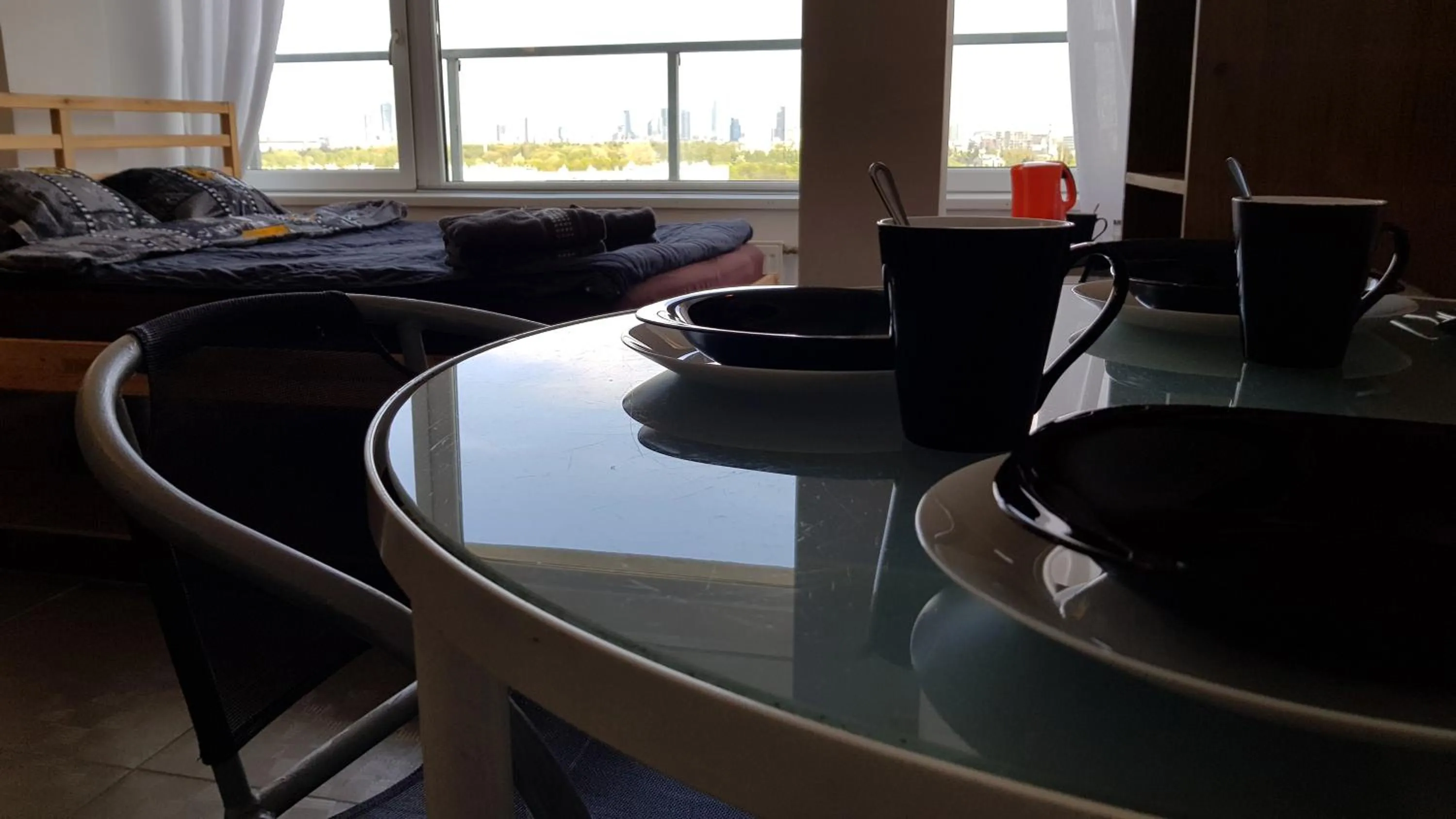 Property building, Bed in Walk distance to mokotow business park