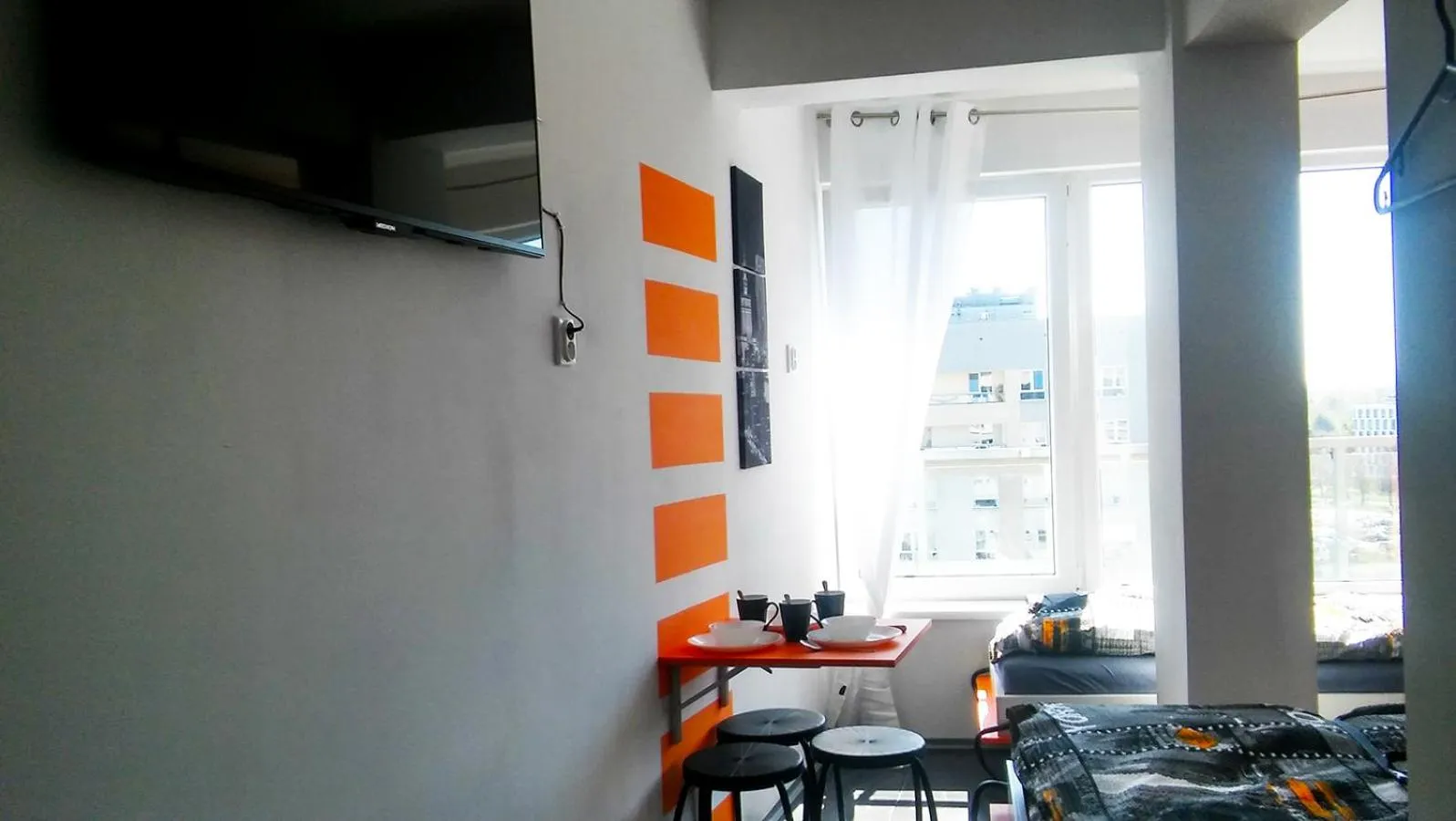 Walk distance to mokotow business park