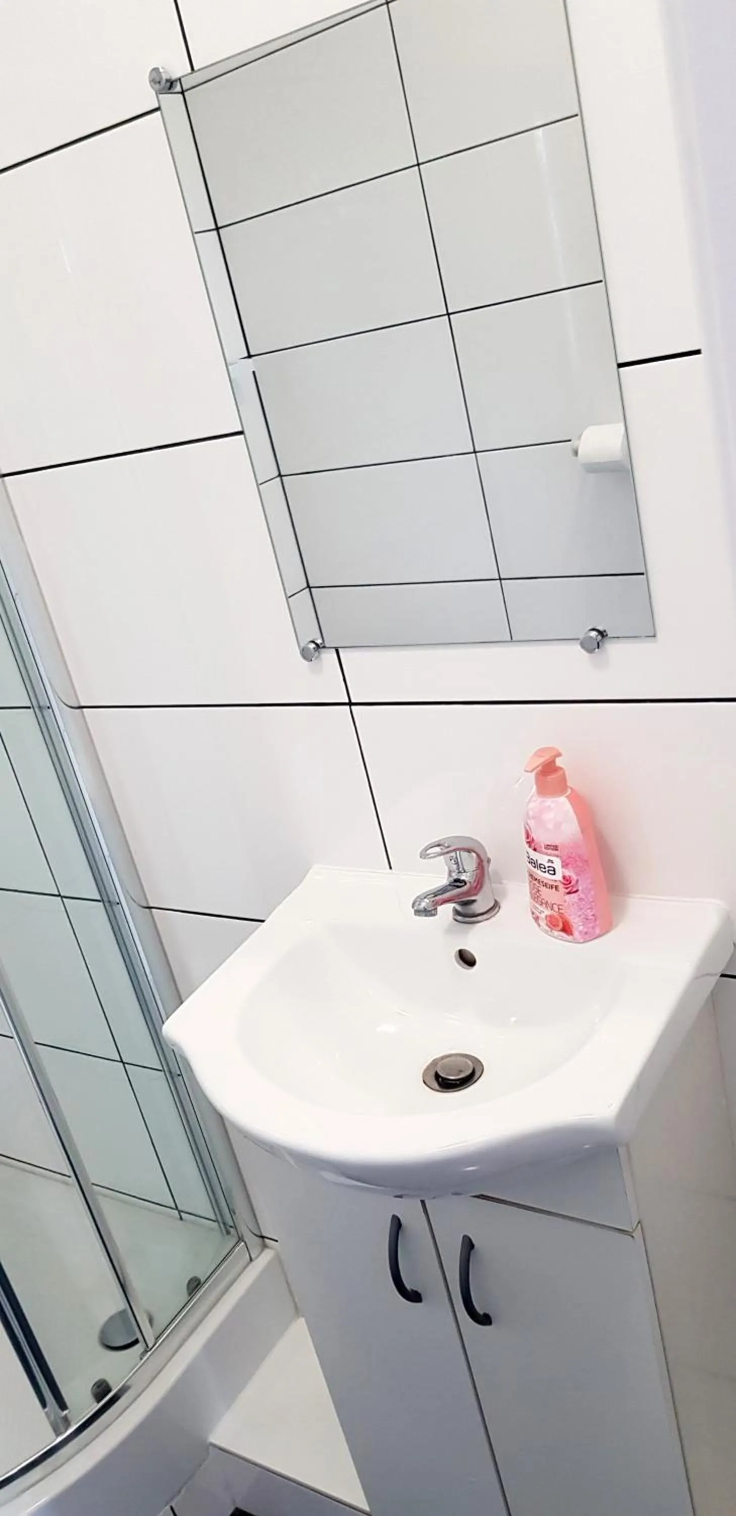 Walk distance to mokotow business park