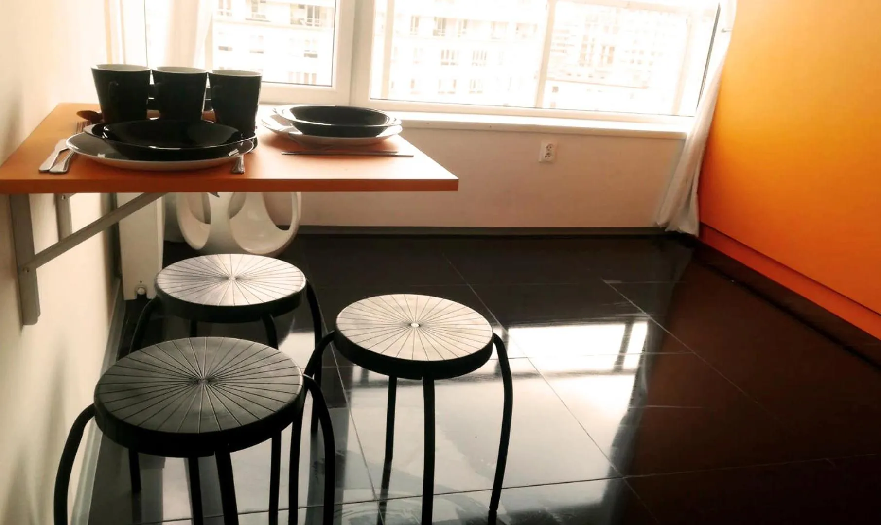 Walk distance to mokotow business park