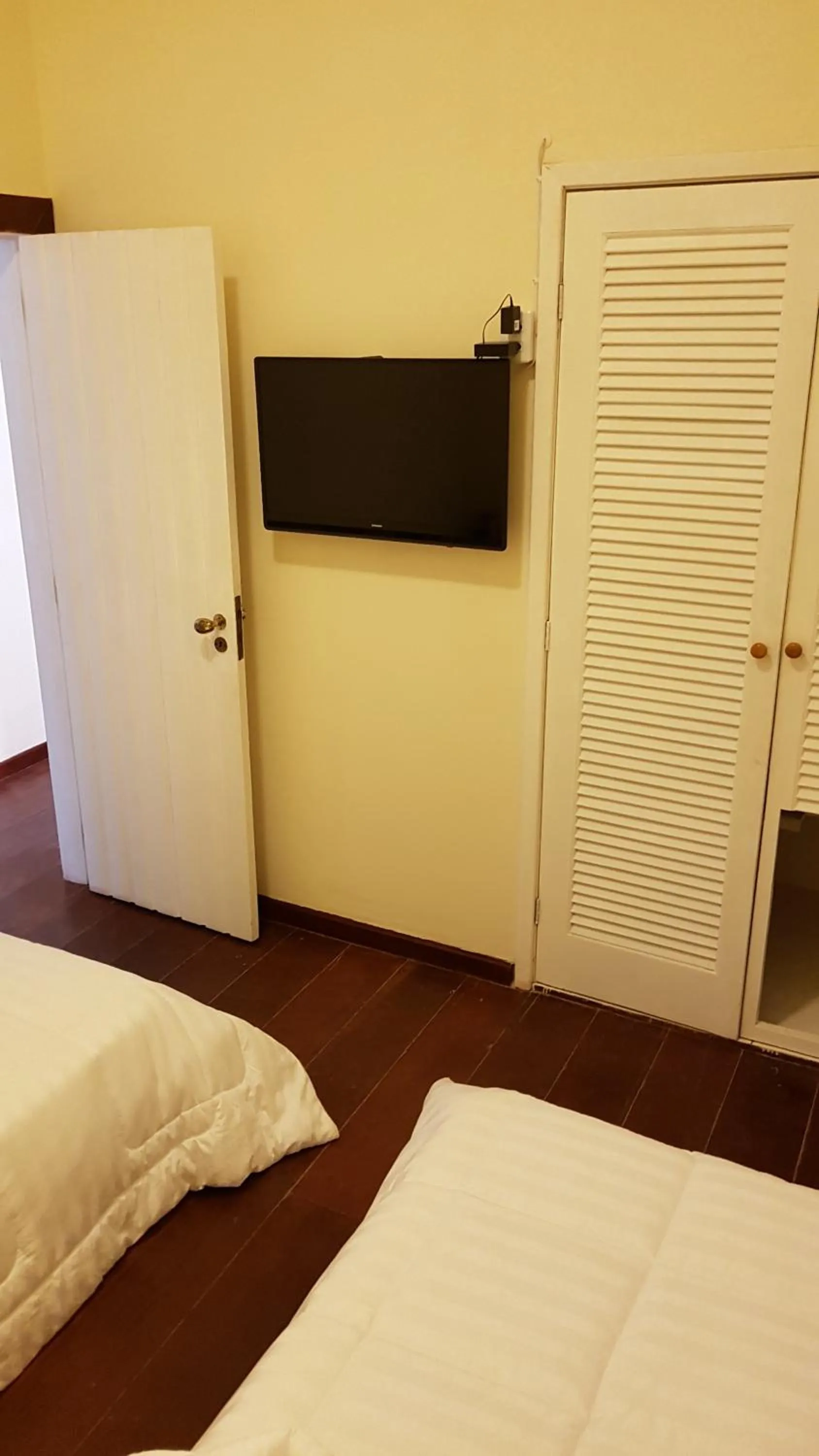 Photo of the whole room, Bed in Pousada Costa do Sapê