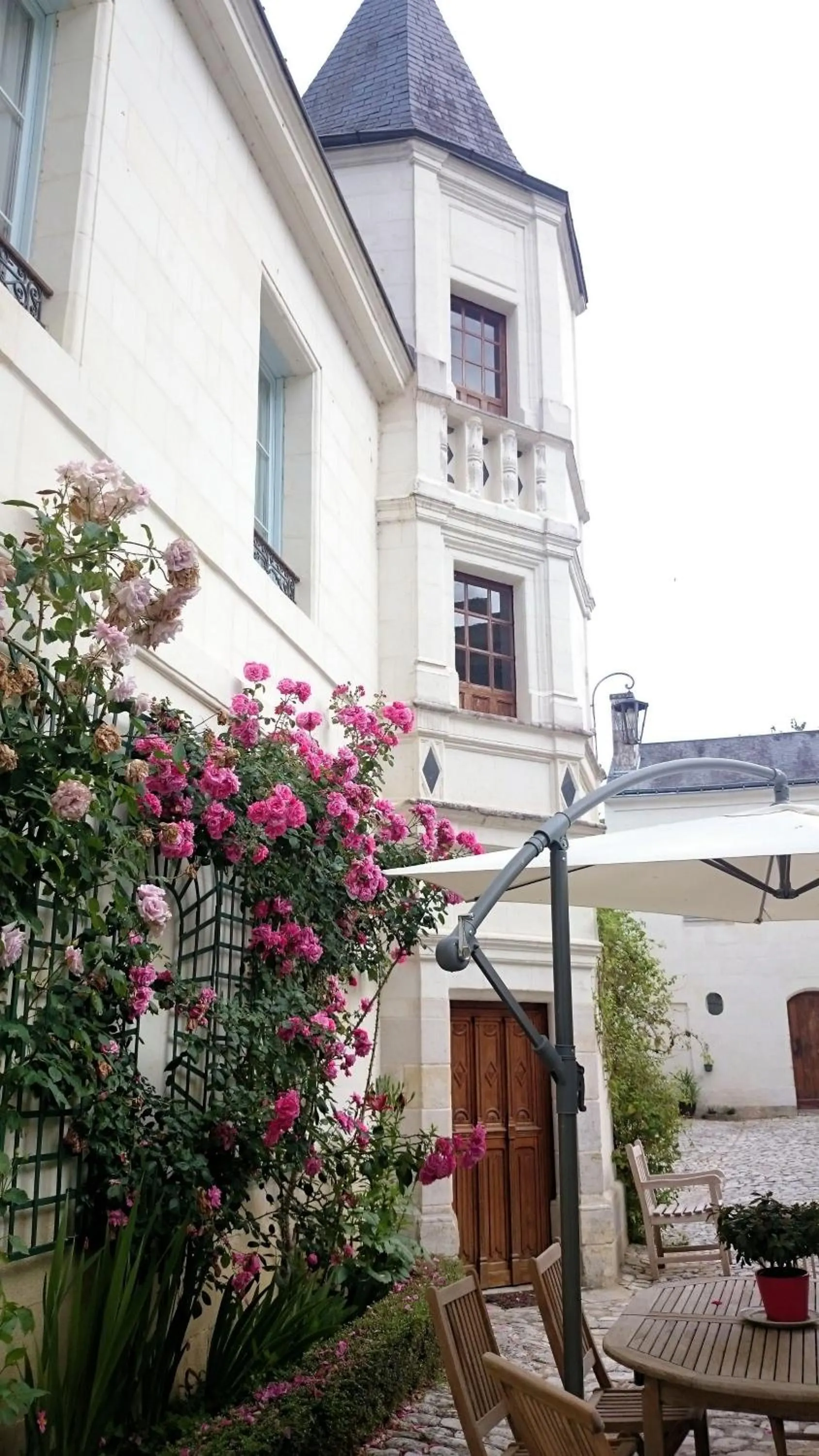 Patio in La Maison de l'Argentier du Roy