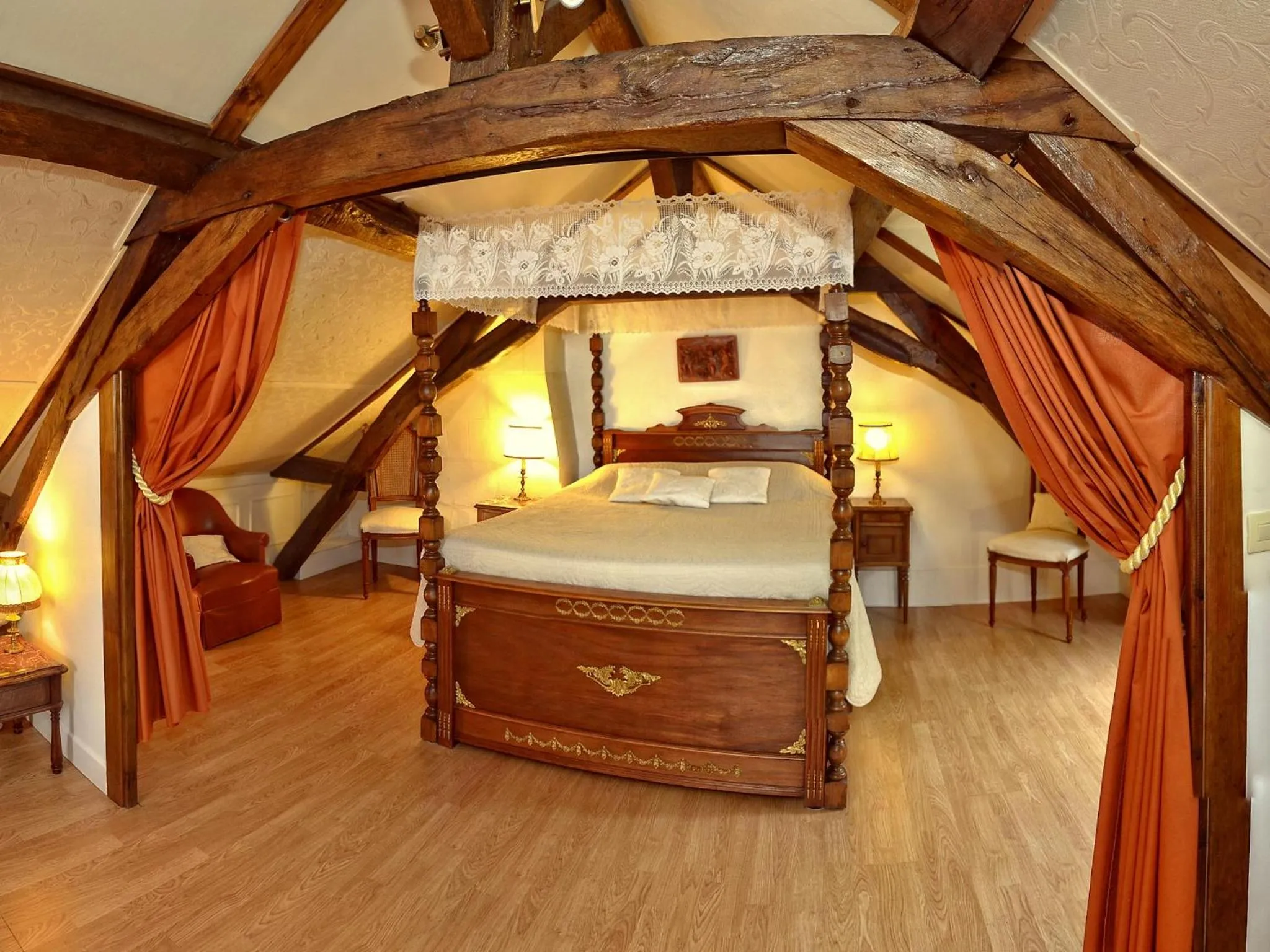 Bed in La Maison de l'Argentier du Roy