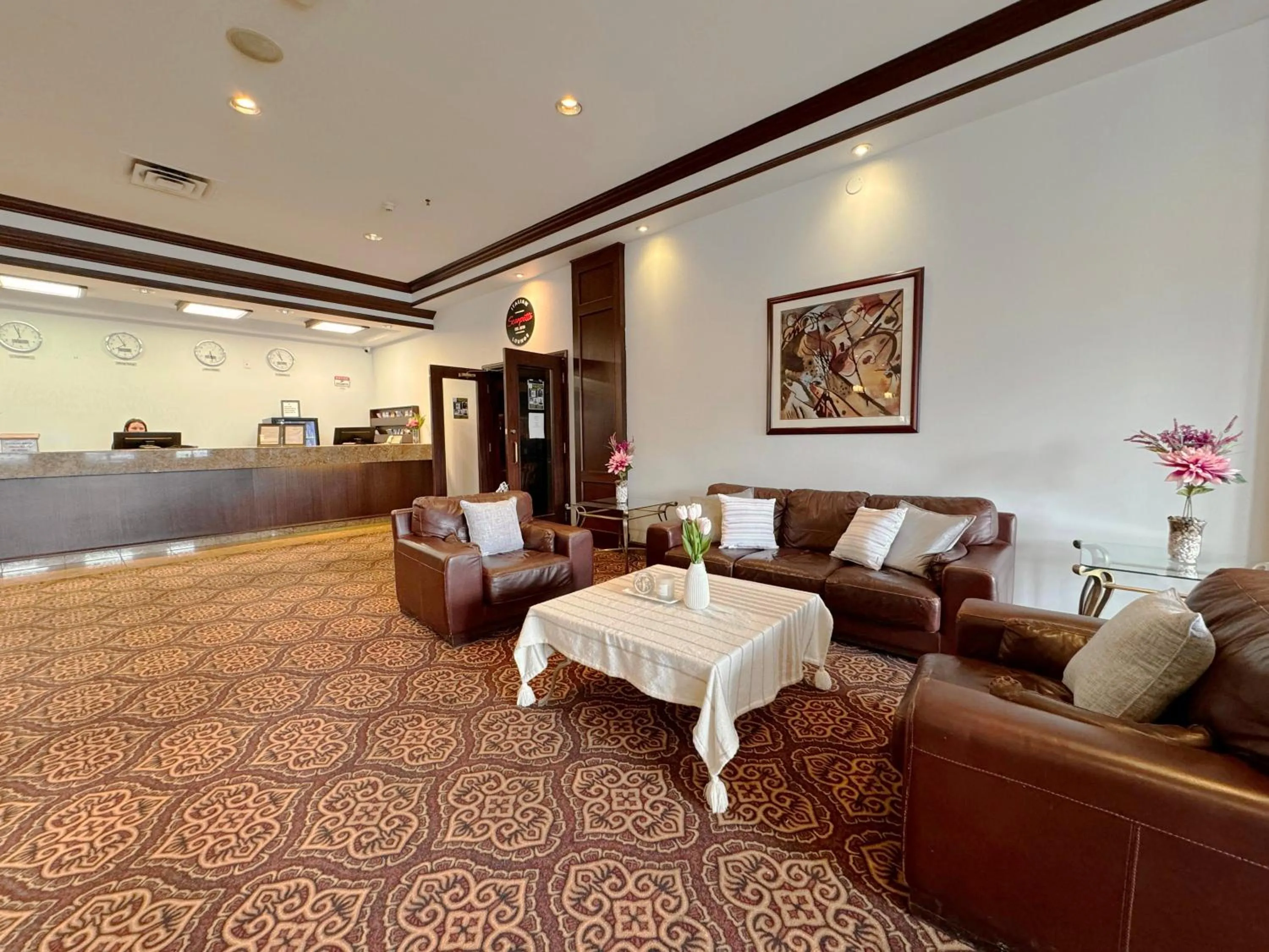 Lobby or reception in Divya Sutra Plaza and Conference Centre Calgary Airport