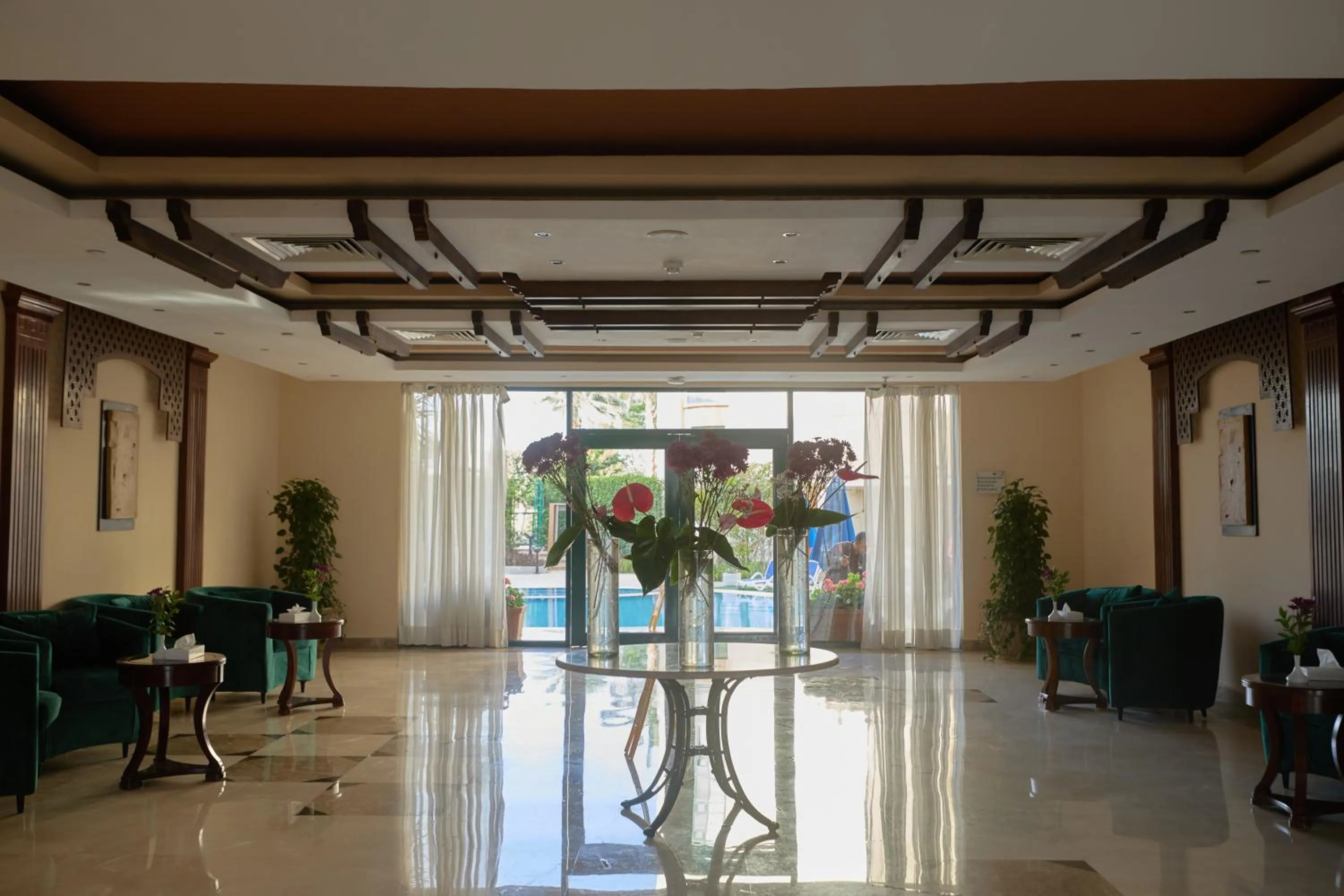 Lobby or reception in Swiss Inn Plaza Hotel