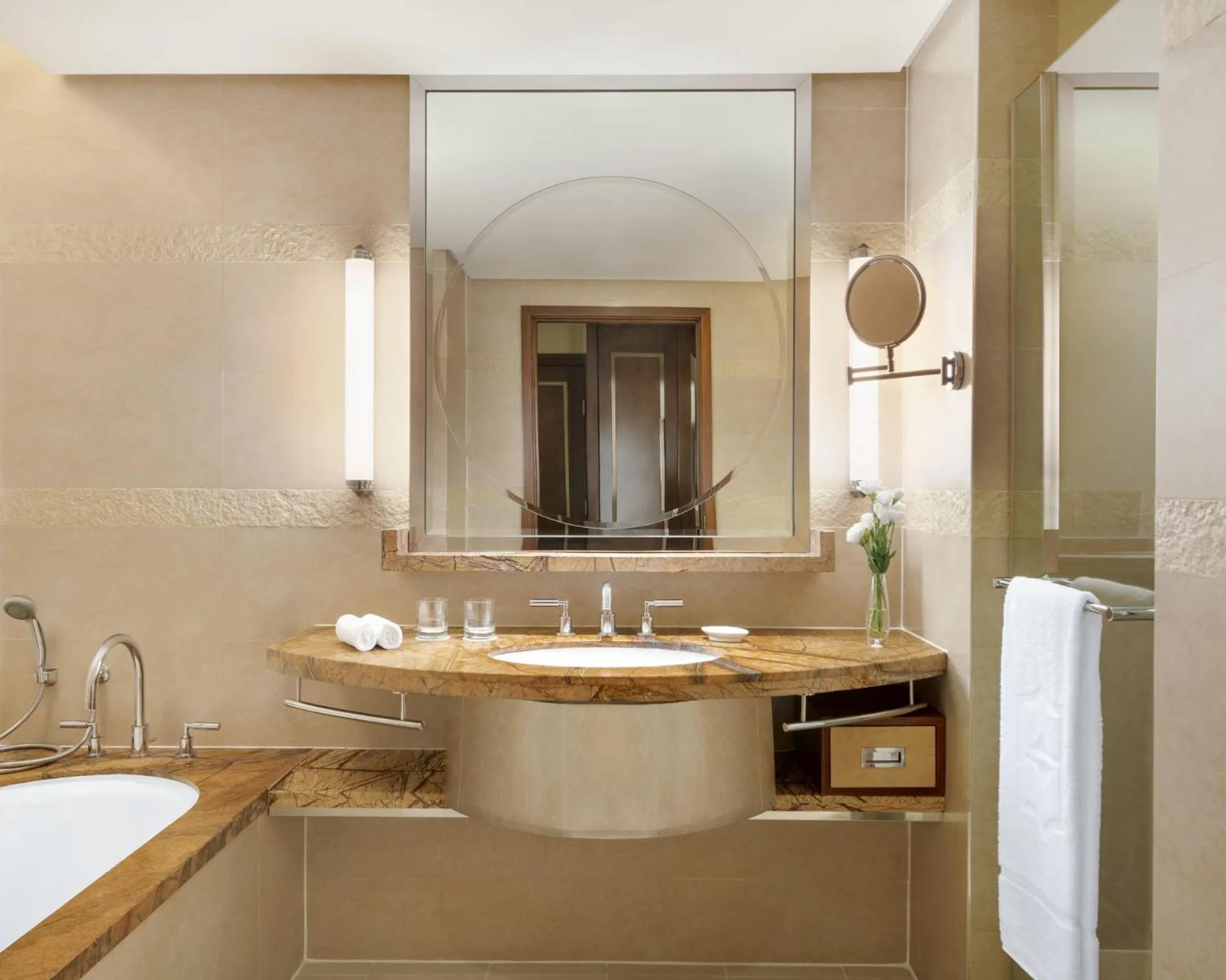 Bathroom in Shangri-La Ningbo