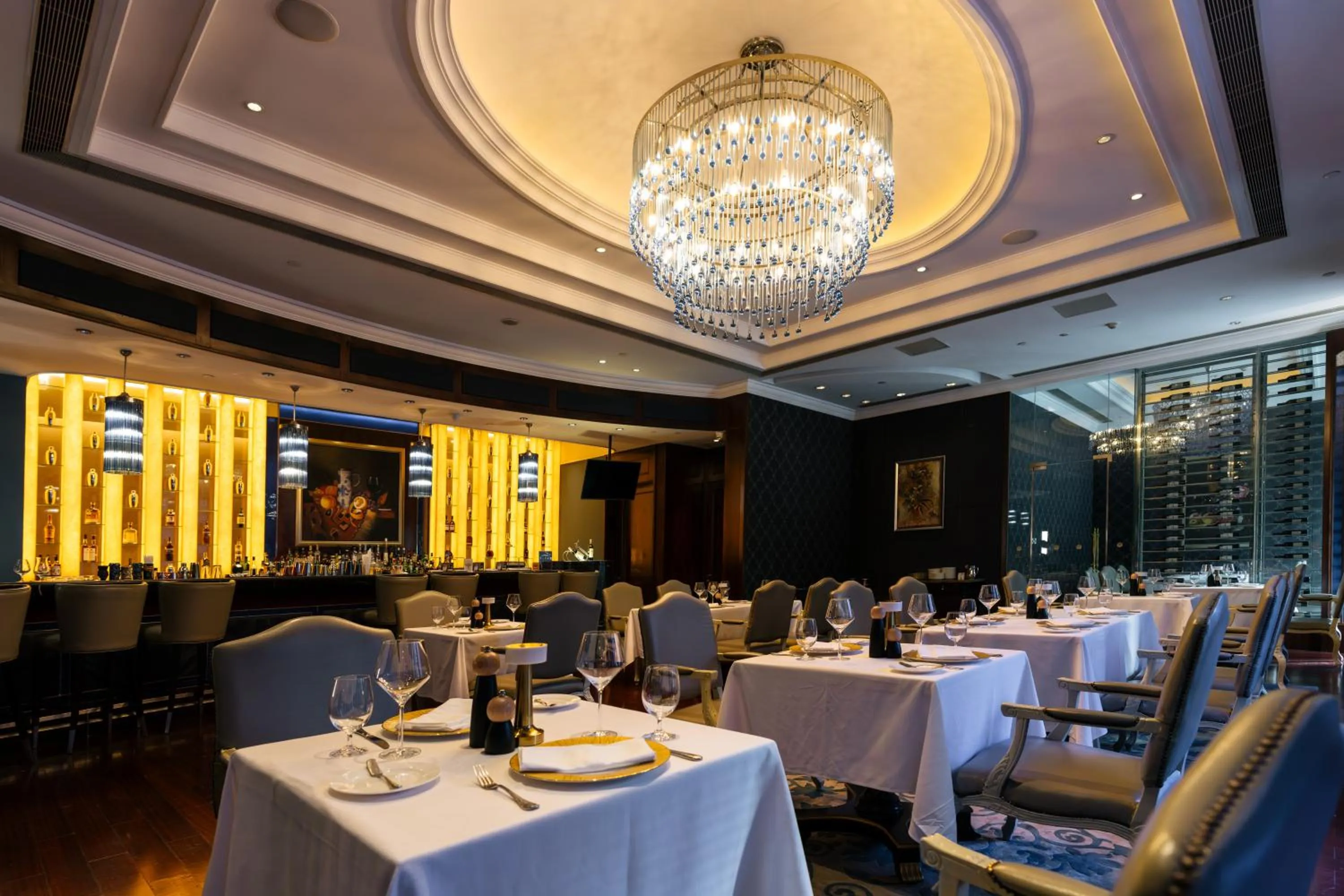 Restaurant/places to eat in Shangri-La Ningbo