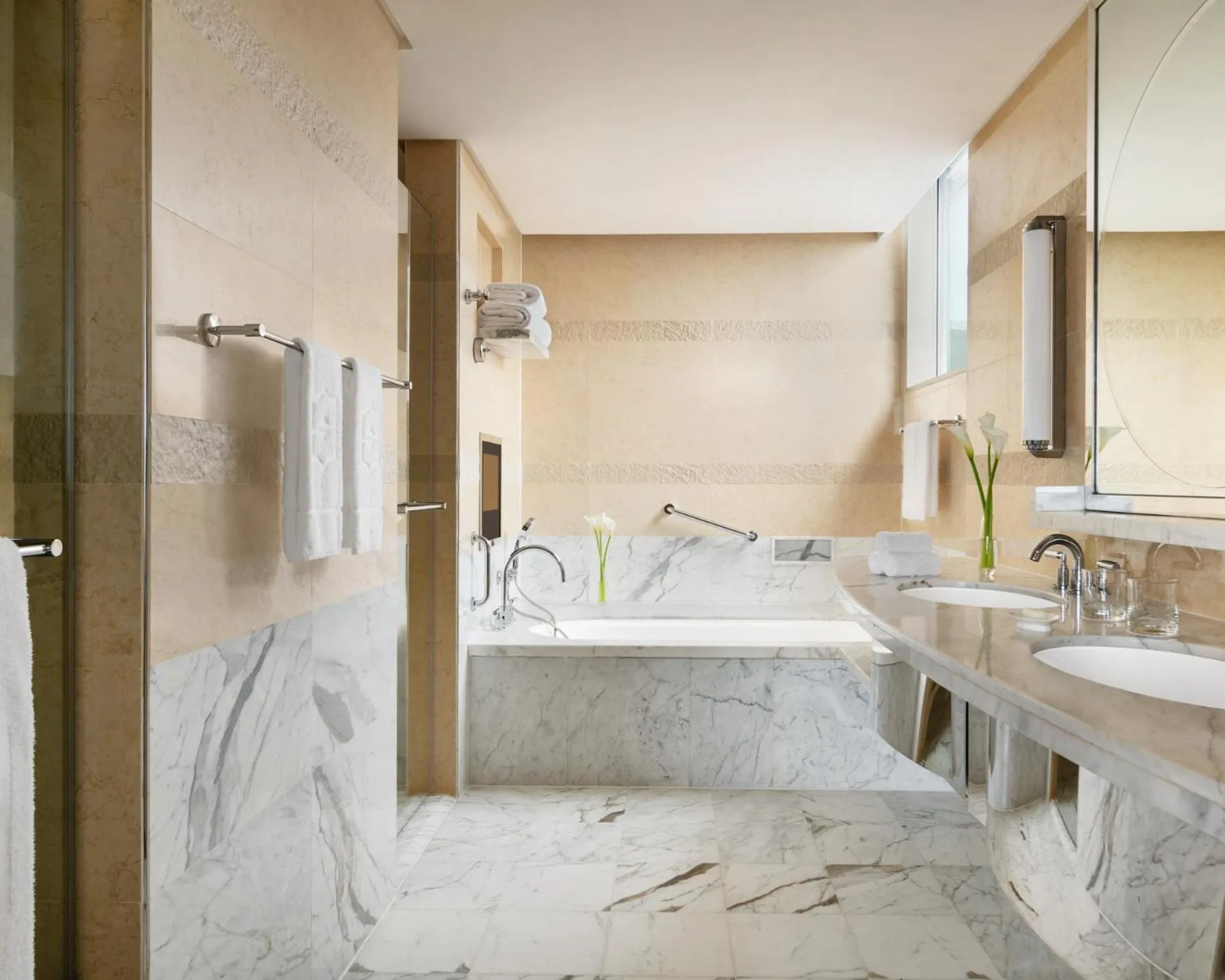 Bathroom in Shangri-La Ningbo