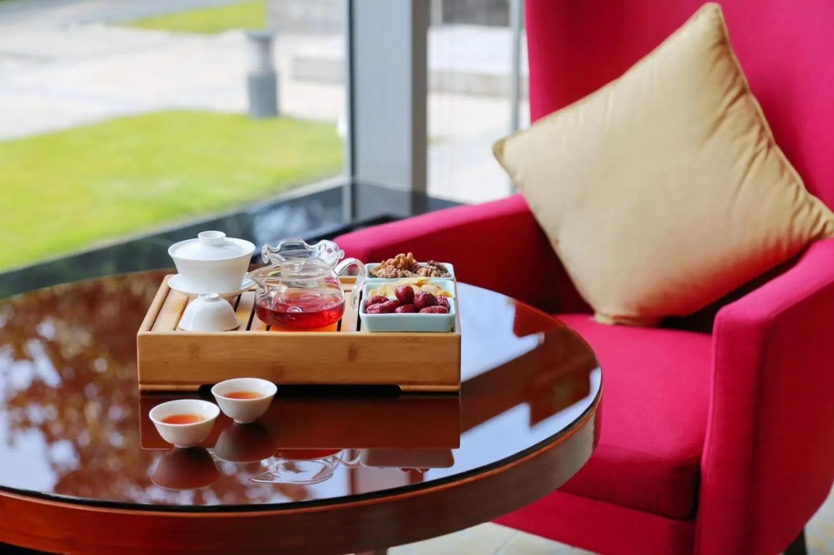 Restaurant/places to eat in Shangri-La Ningbo