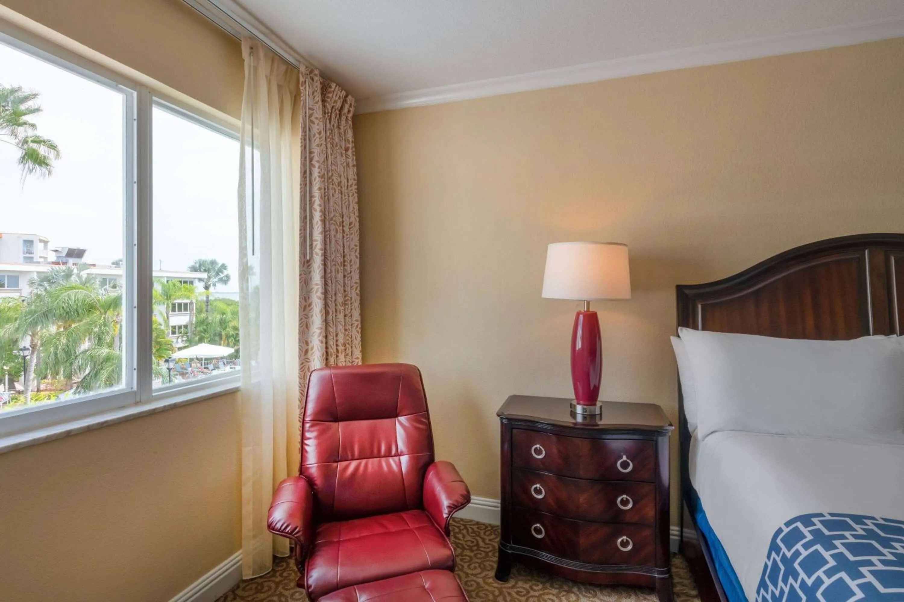 Photo of the whole room, Bed in Safety Harbor Resort & Spa Trademark Collection by Wyndham