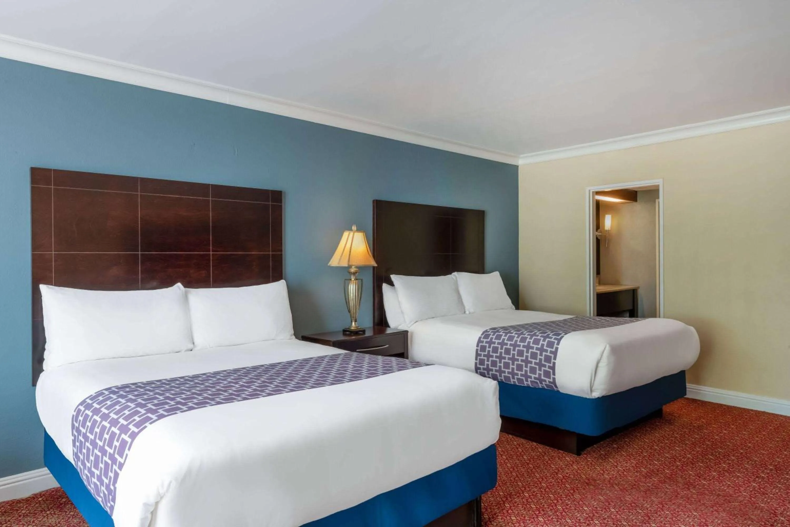 Photo of the whole room, Bed in Safety Harbor Resort & Spa Trademark Collection by Wyndham