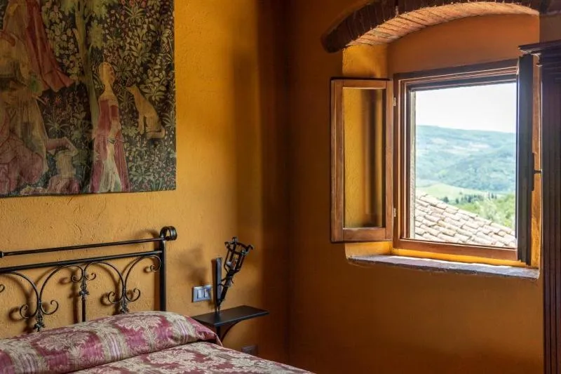 Bed in La Rimbecca Greve in Chianti