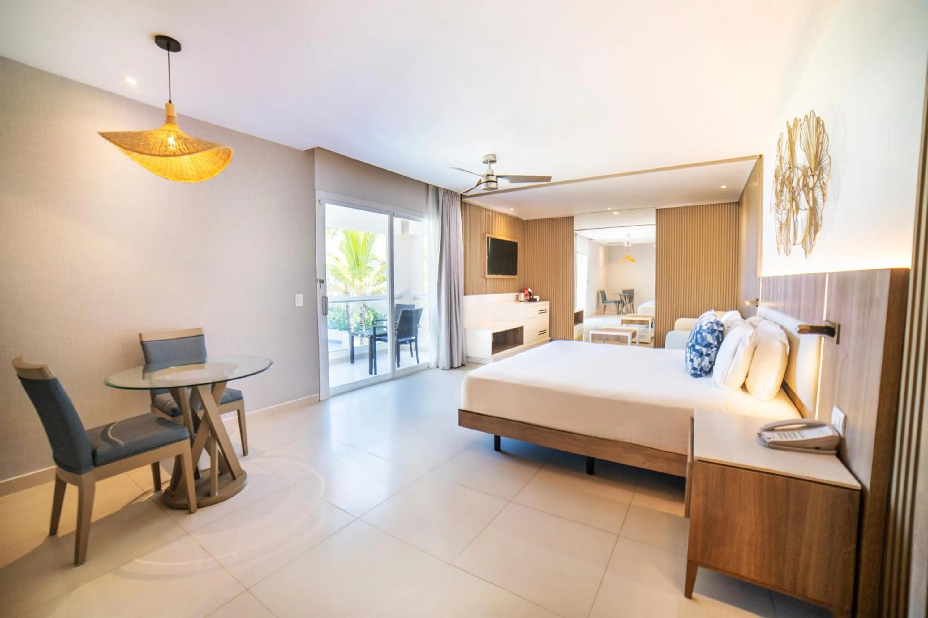 Bed in Royalton Hideaway Punta Cana, An Autograph Collection All-Inclusive Resort & Casino - Adults Only