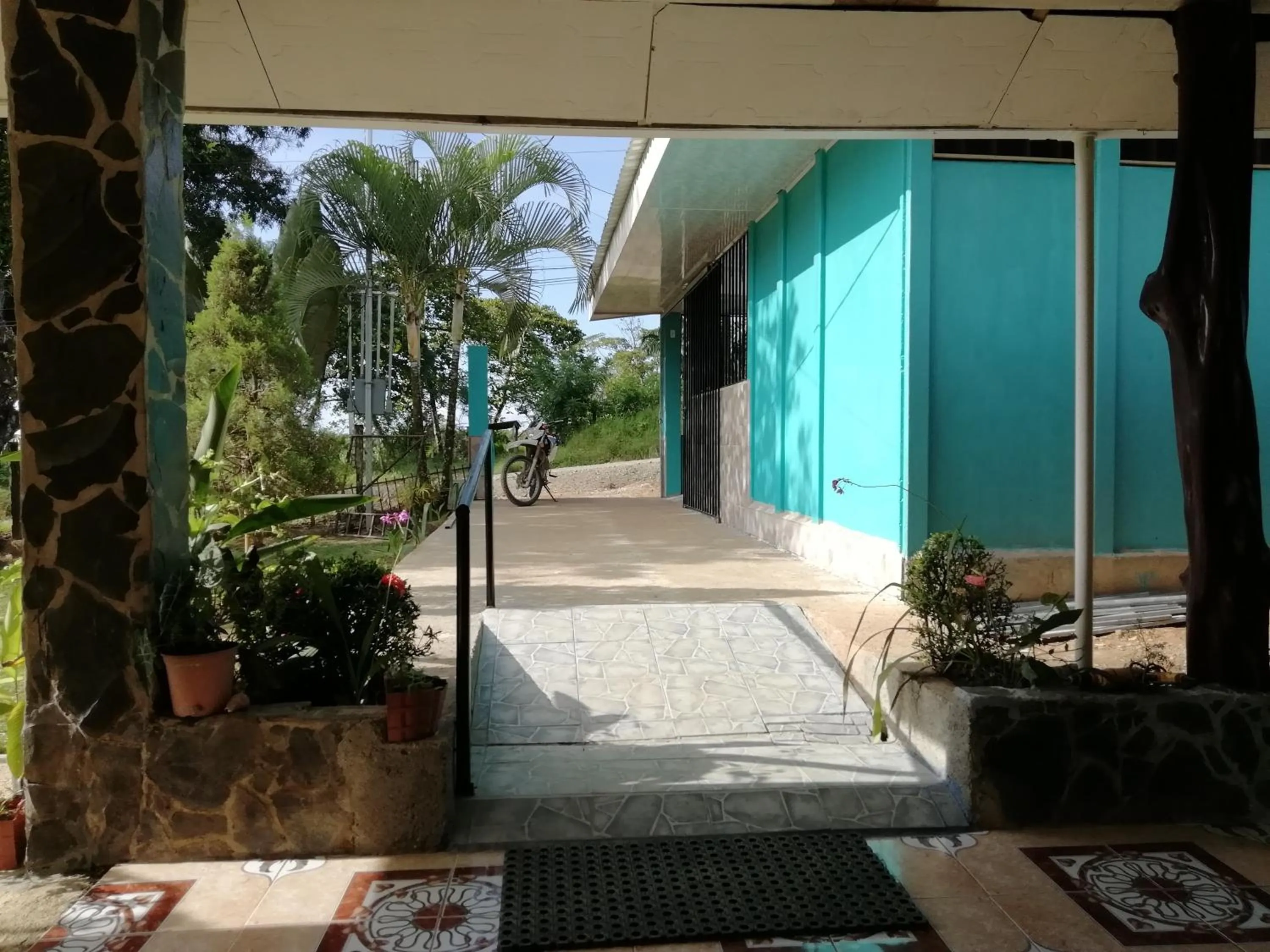 Property building in Hotel Casa Gitana Corcovado Tour operador