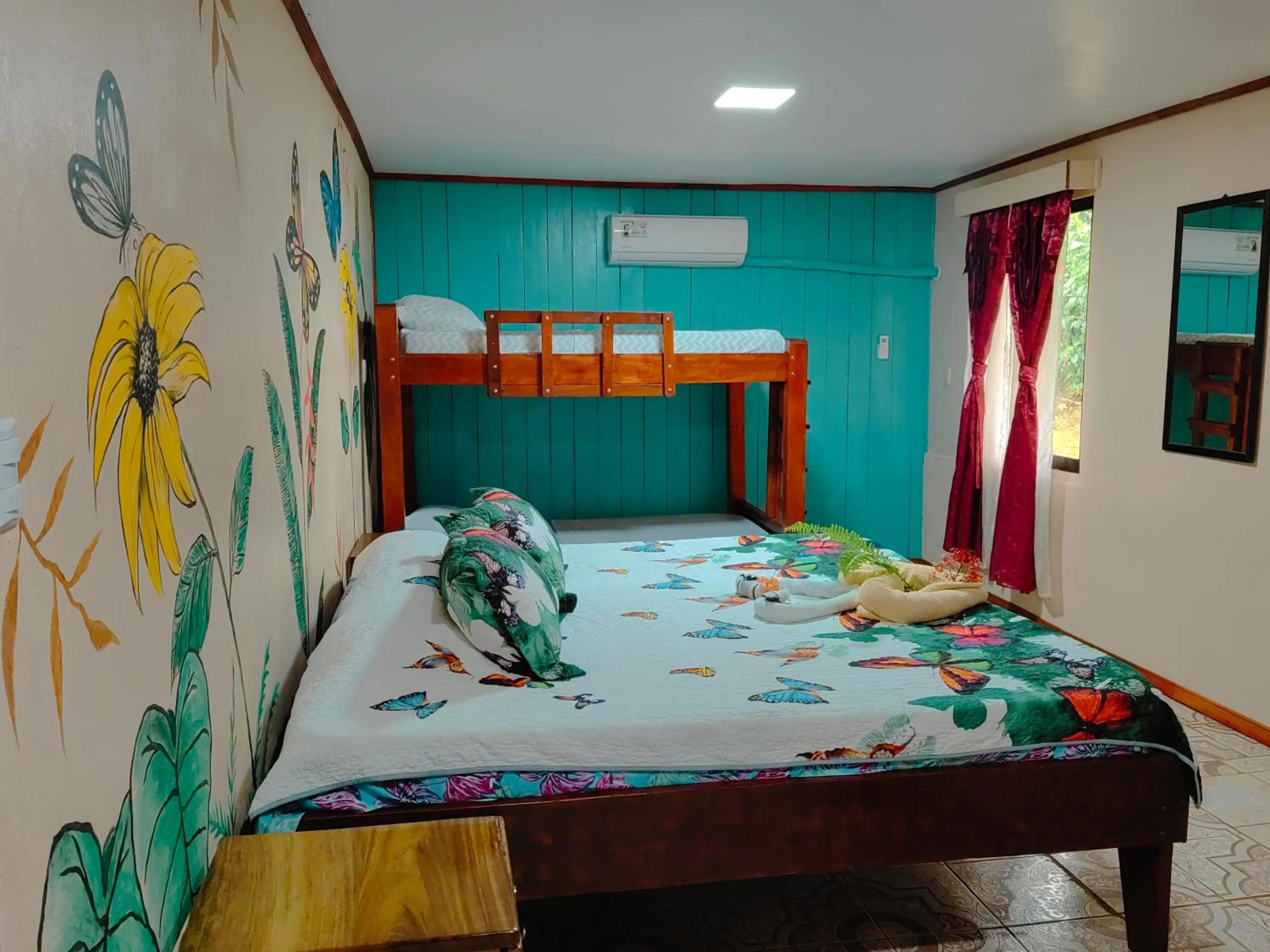 Bed in Hotel Casa Gitana Corcovado Tour operador