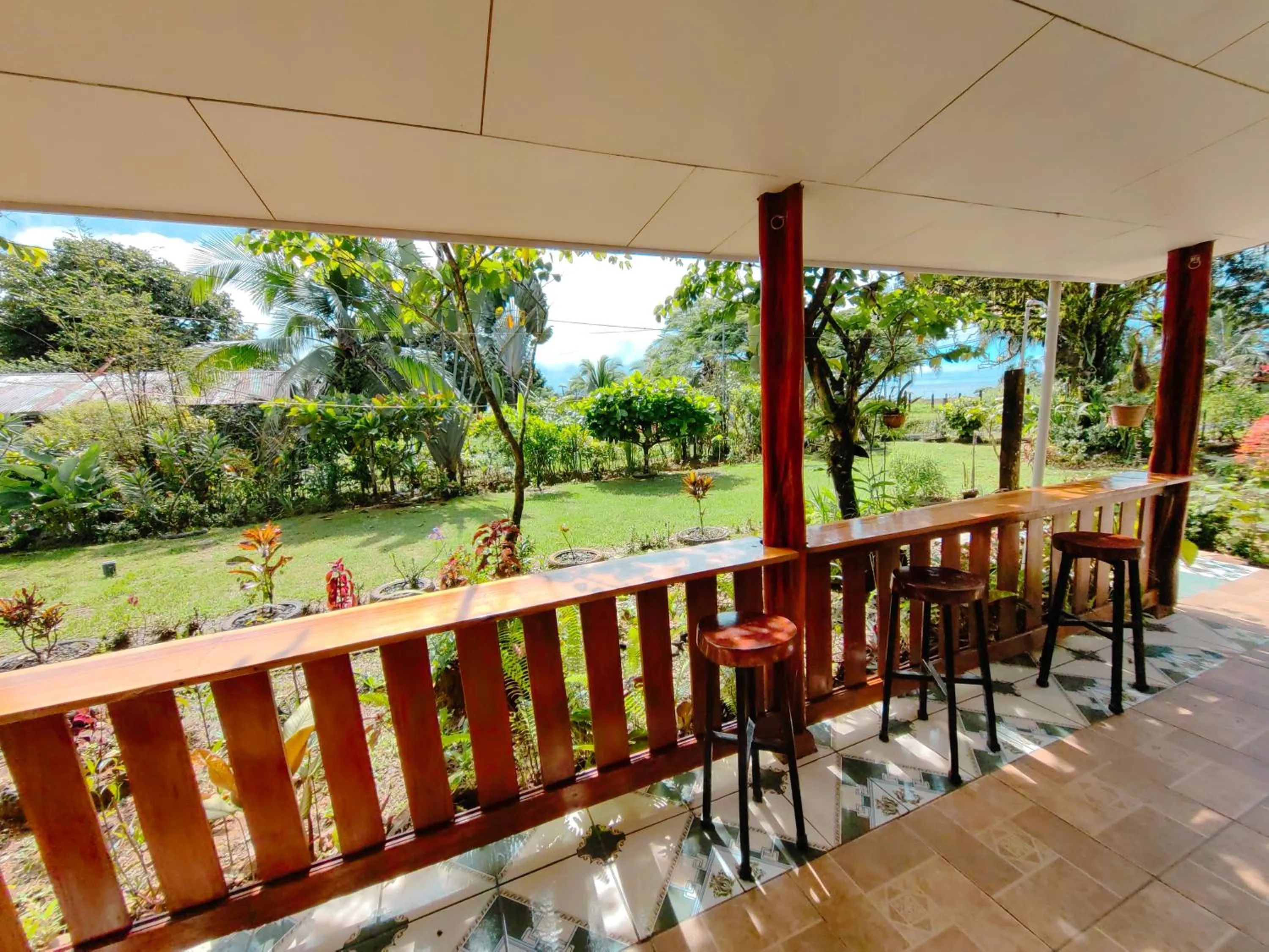 Balcony/Terrace in Hotel Casa Gitana Corcovado Tour operador