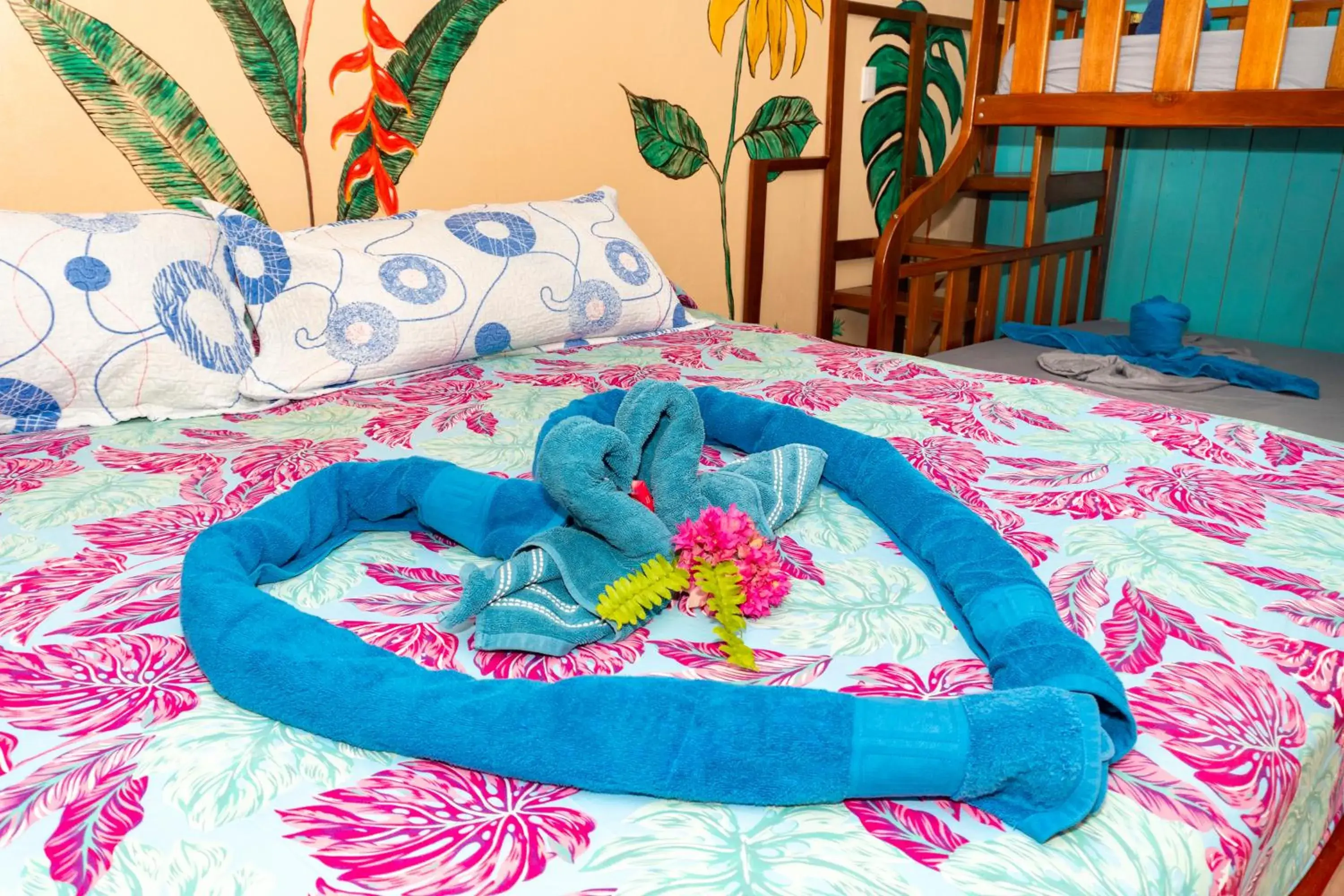 Family Room with Balcony in Hotel Casa Gitana Corcovado Tour operador Family Room with Balcony in Hotel Casa Gitana Corcovado Tour operador