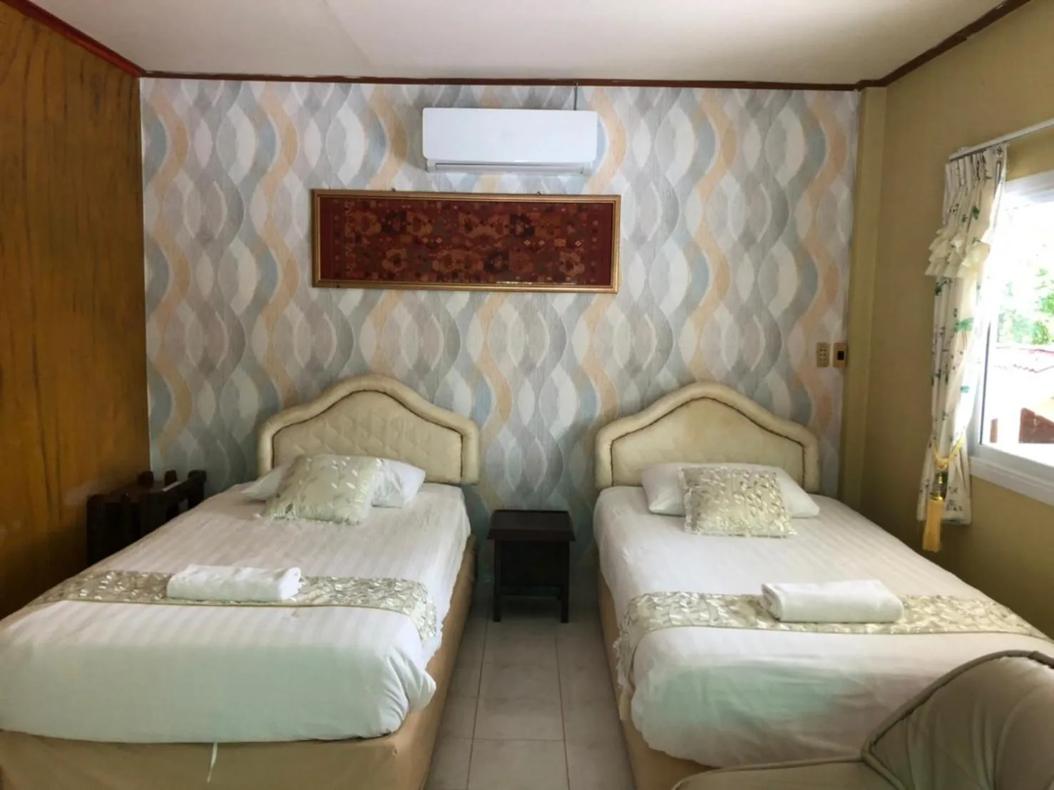 Bed in Saiyok River House