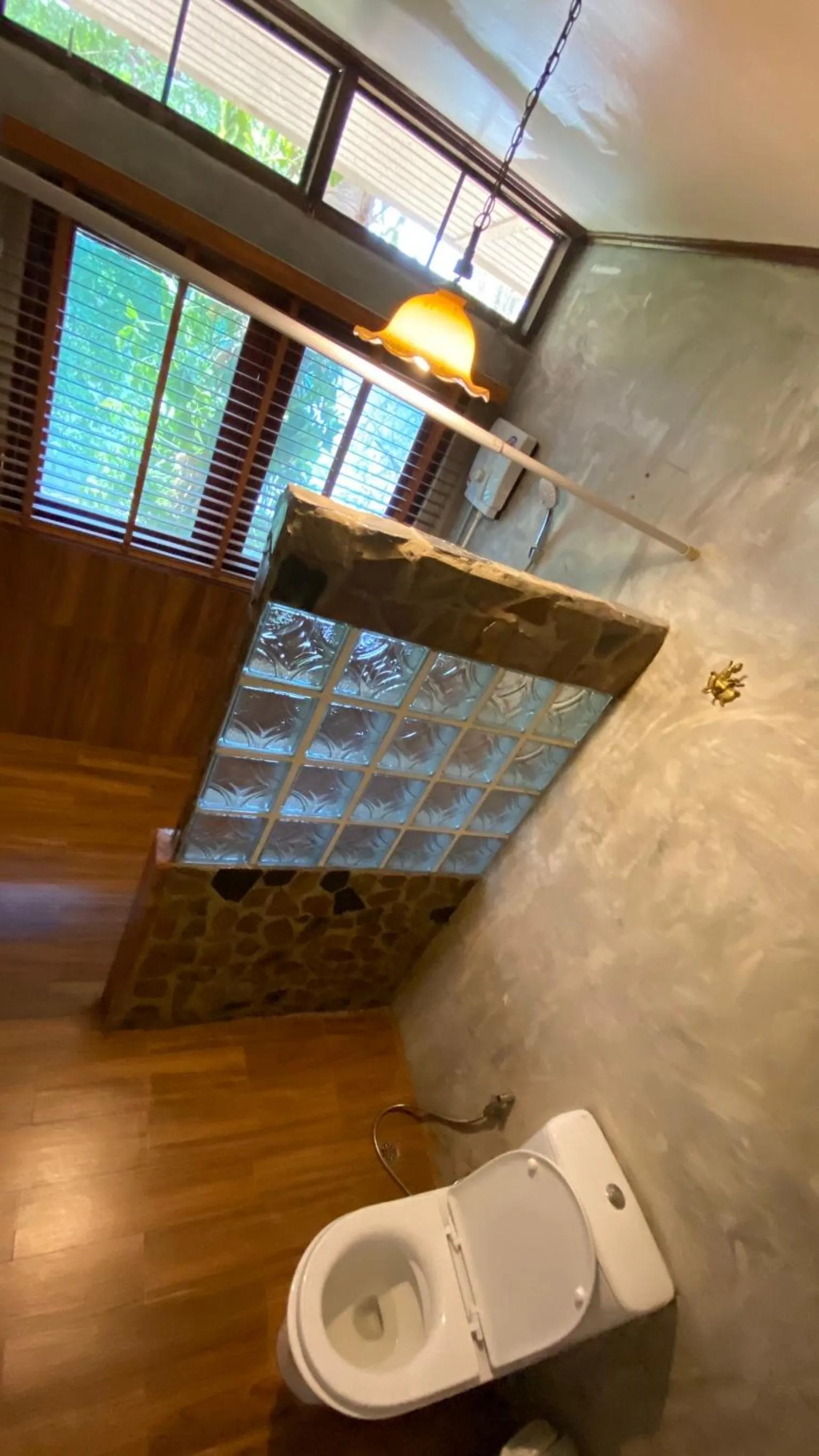 Toilet in Saiyok River House