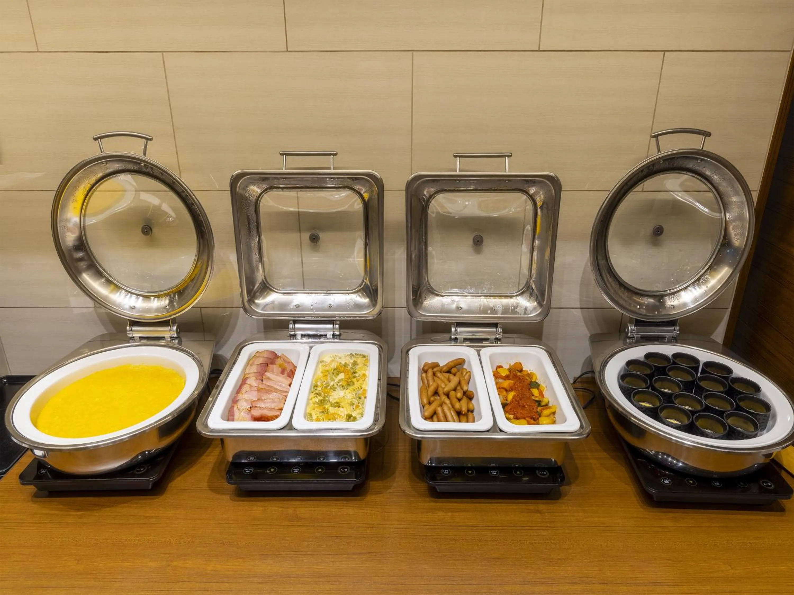 Buffet breakfast in Canal City Fukuoka Washington Hotel