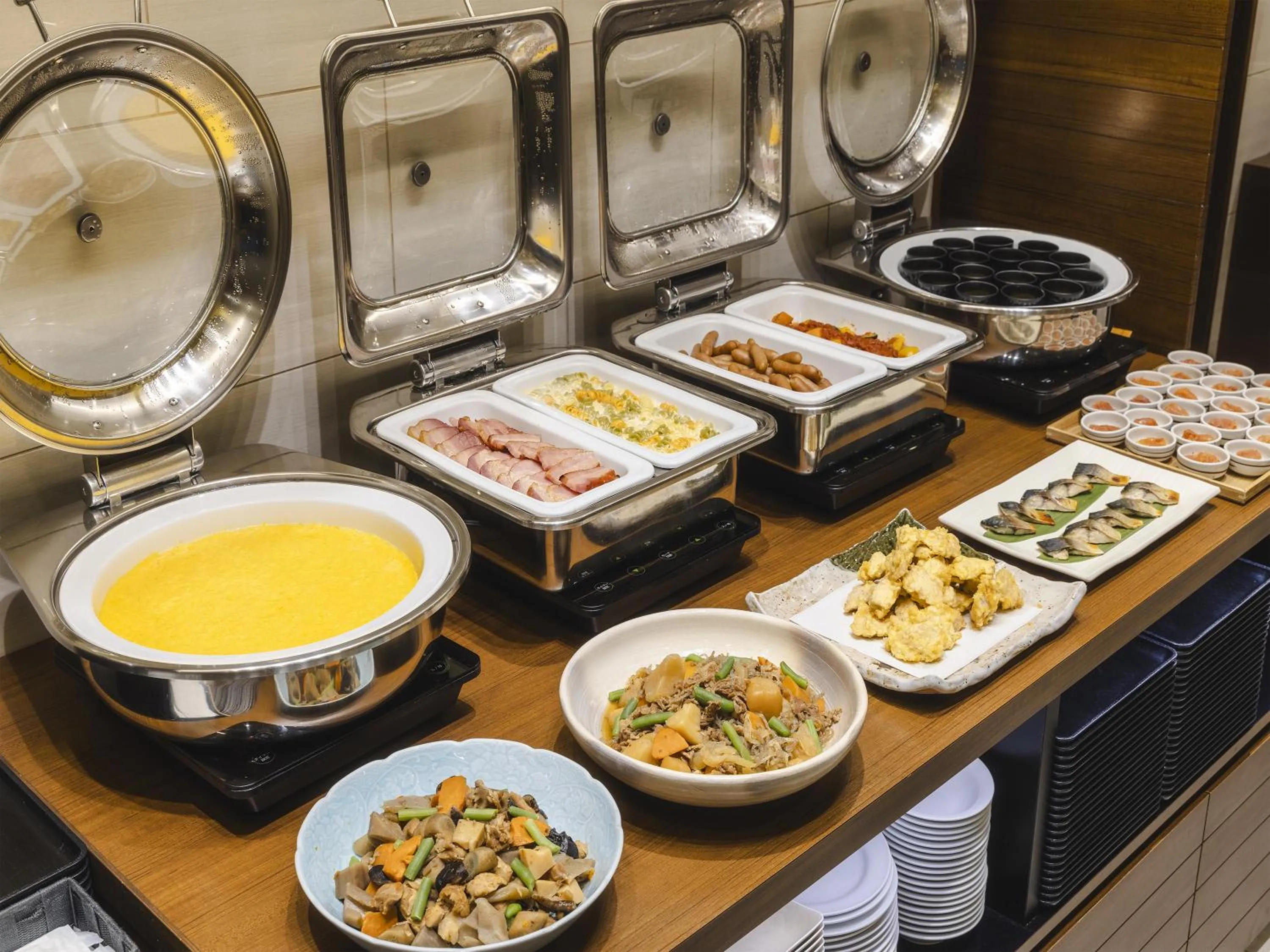 Buffet breakfast in Canal City Fukuoka Washington Hotel