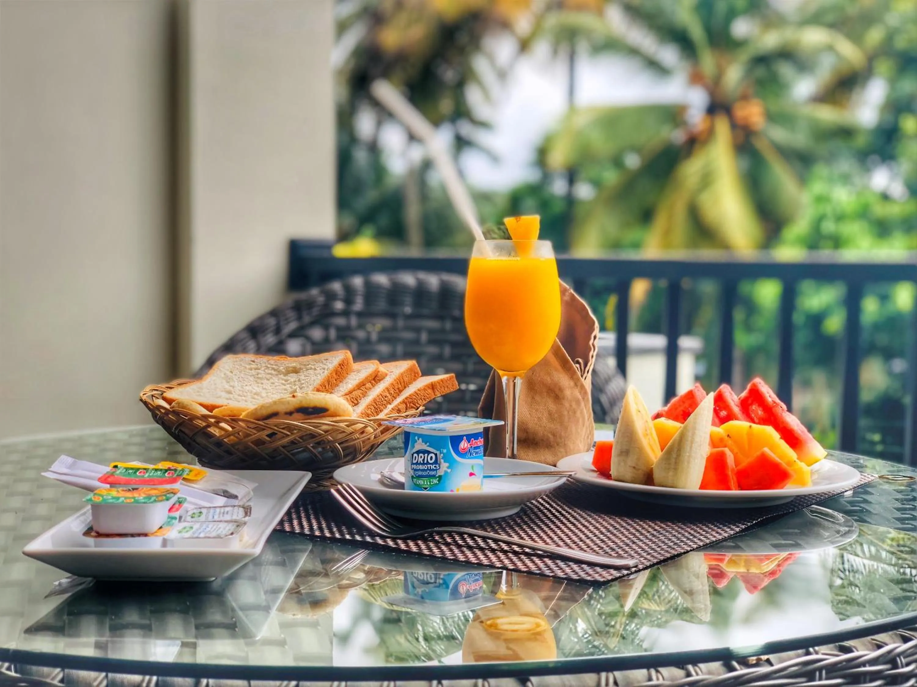 Breakfast in Rivora Residence