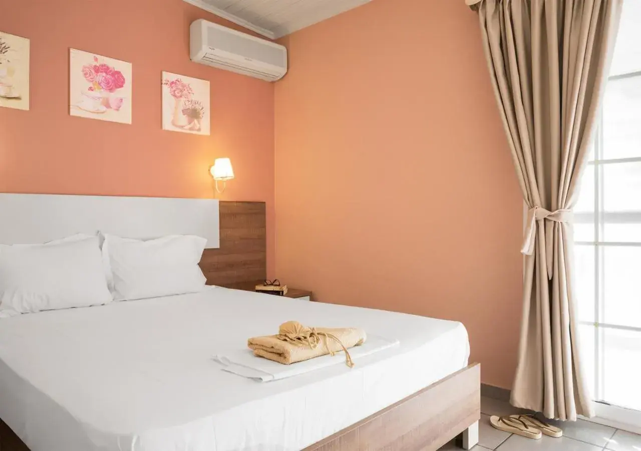 Three-Bedroom Apartment in Ouzas luxury Hotel Three-Bedroom Apartment in Ouzas luxury Hotel