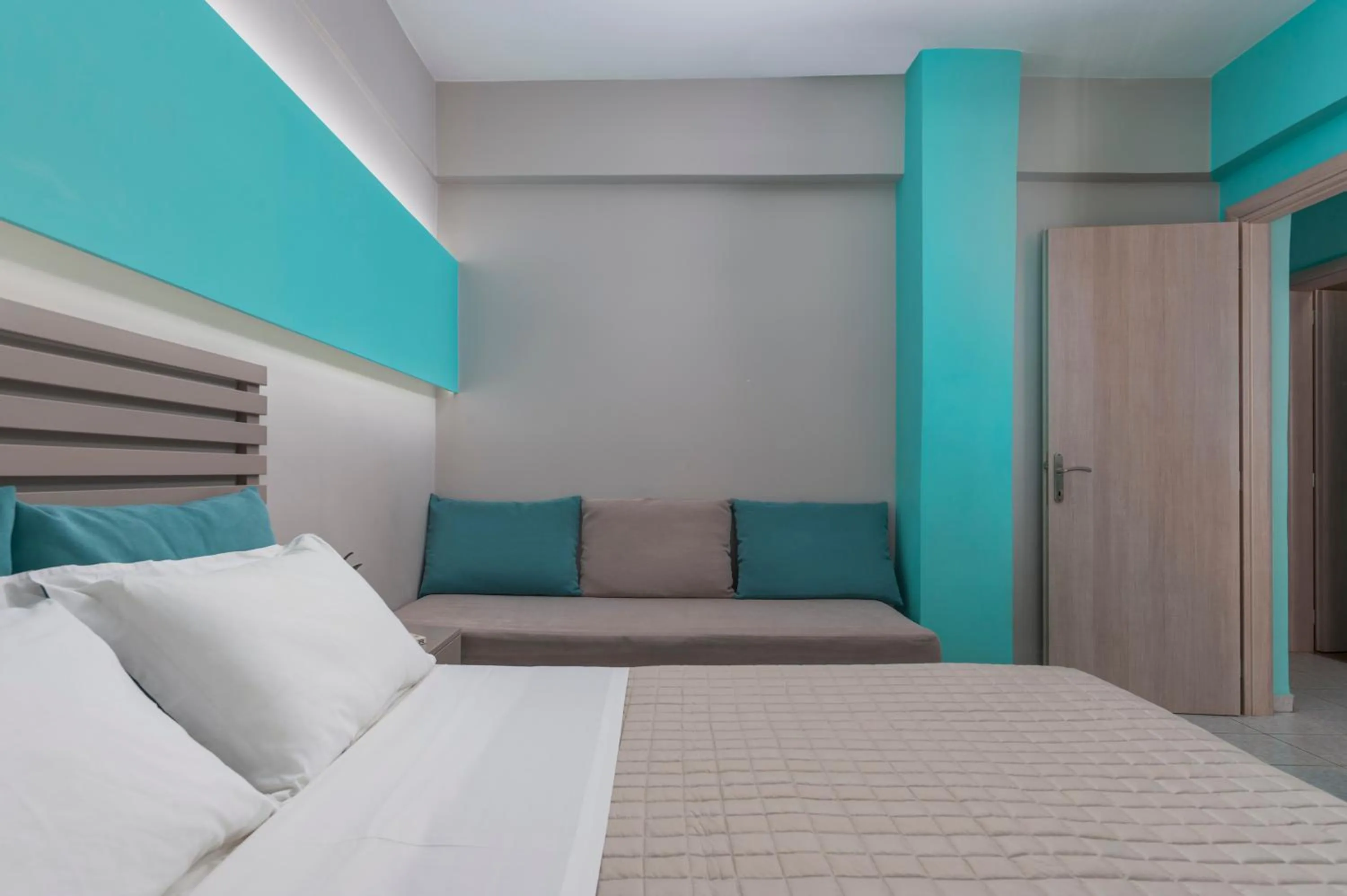 Bed in Ouzas luxury Hotel