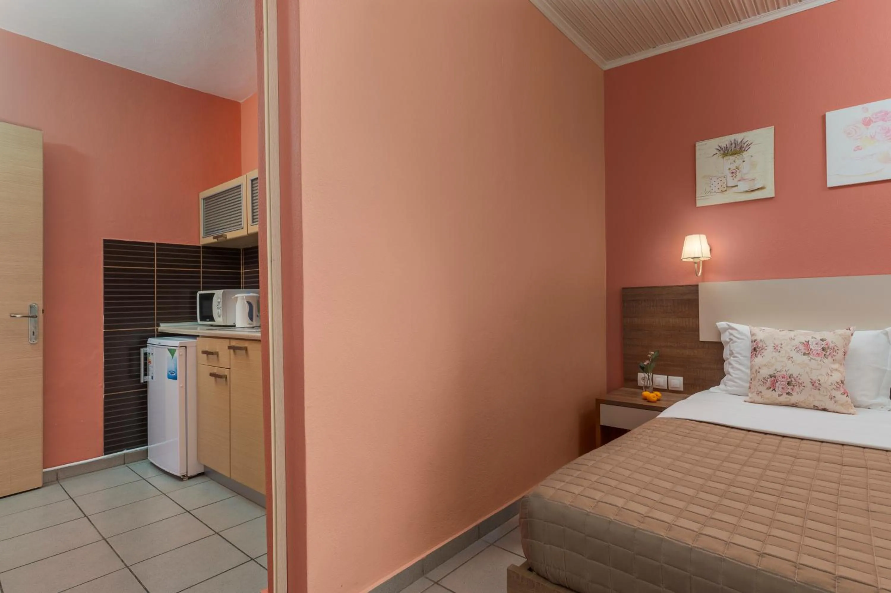 Bed in Ouzas luxury Hotel