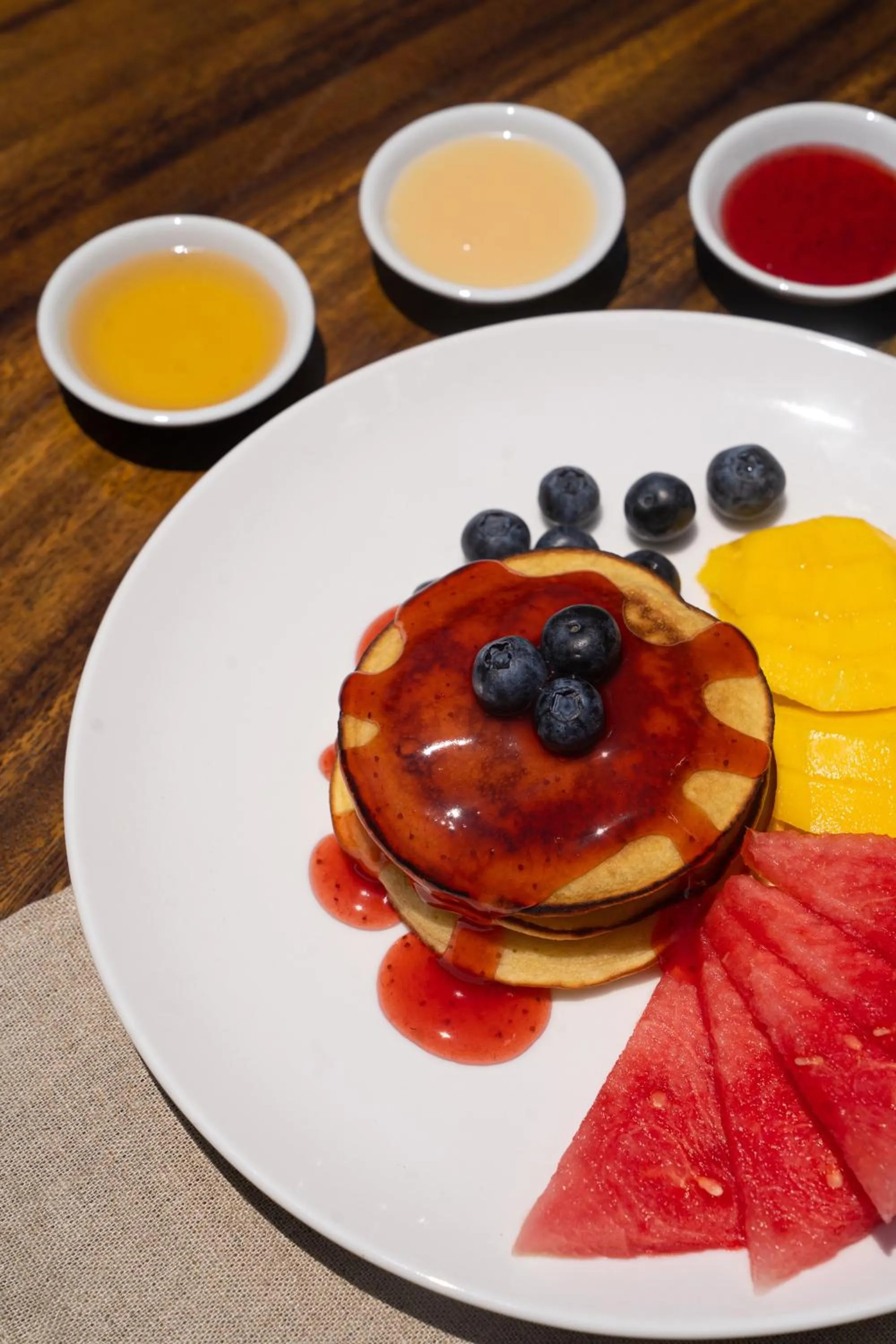 Food and drinks in Easy Surf Camp