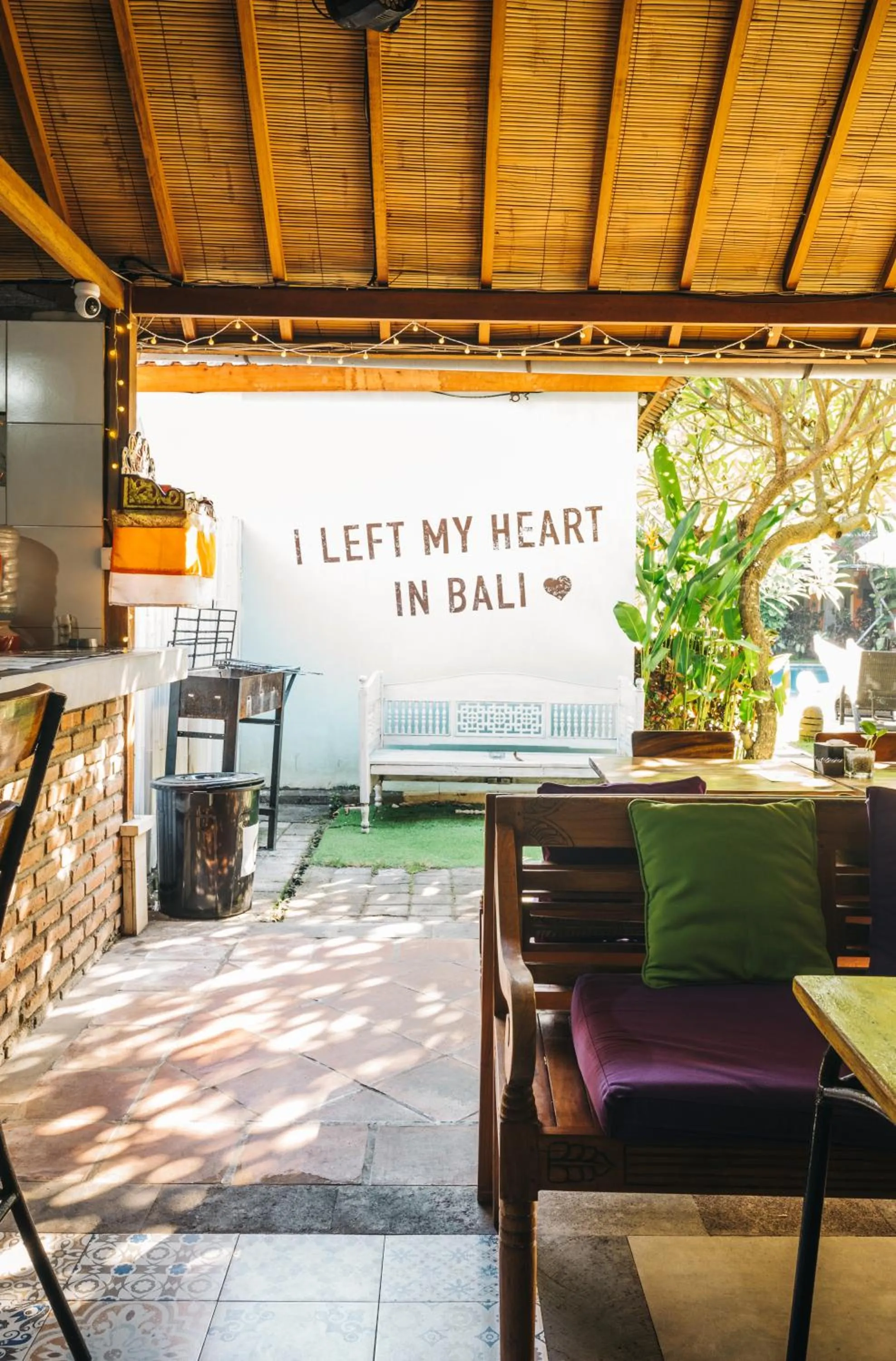 Restaurant/places to eat in Easy Surf Camp