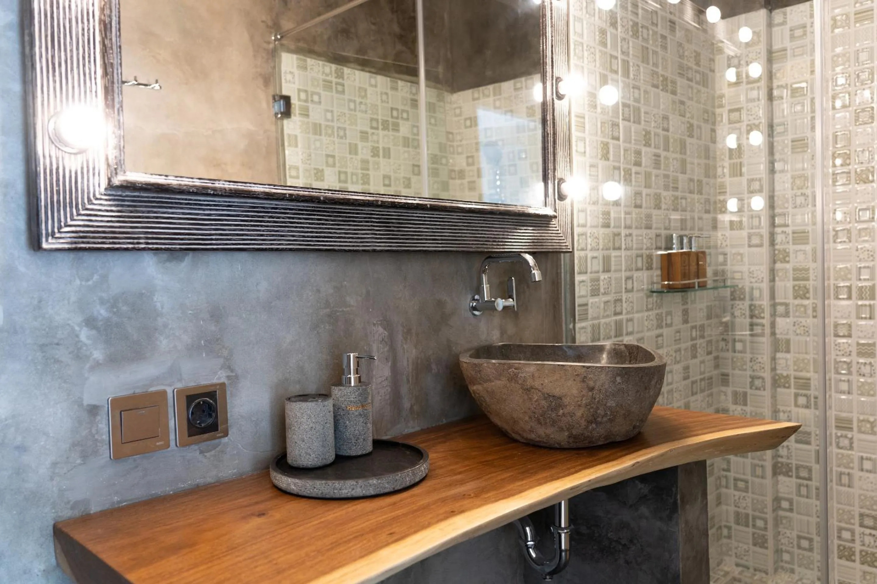 Bathroom in Easy Surf Camp