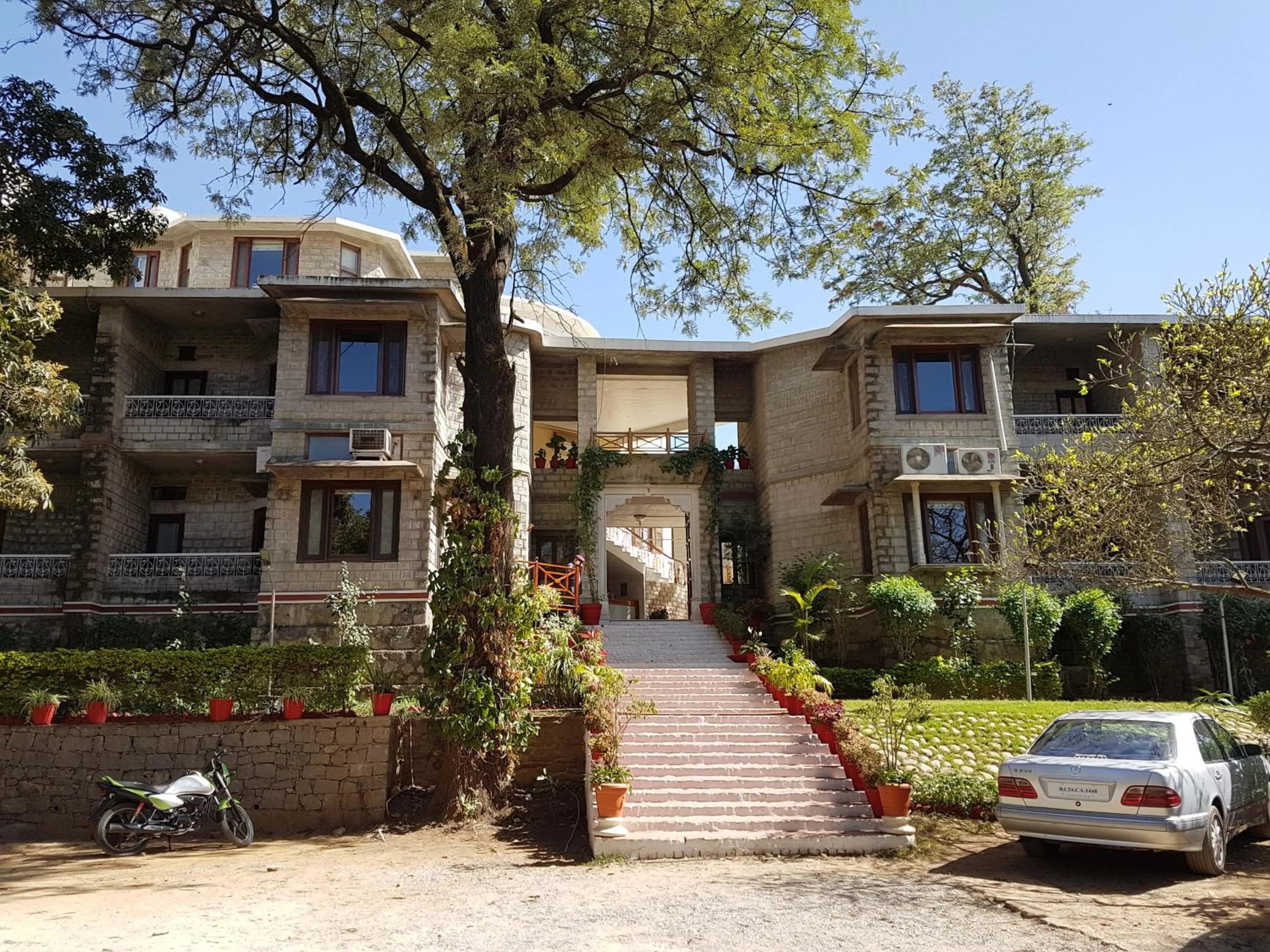 Property building in Kesar Bhawan Palace