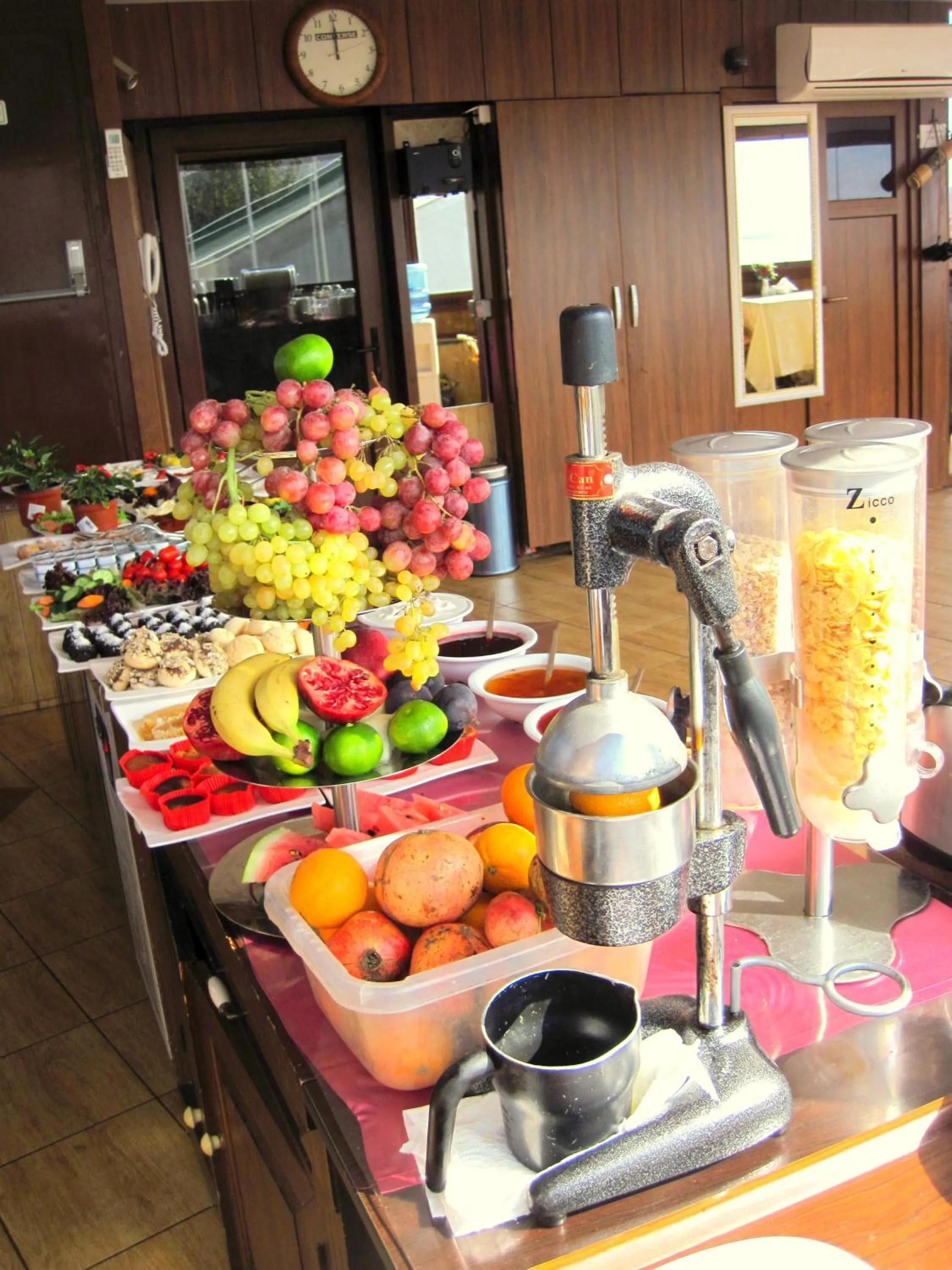 Food in Esans Hotel - Special Category