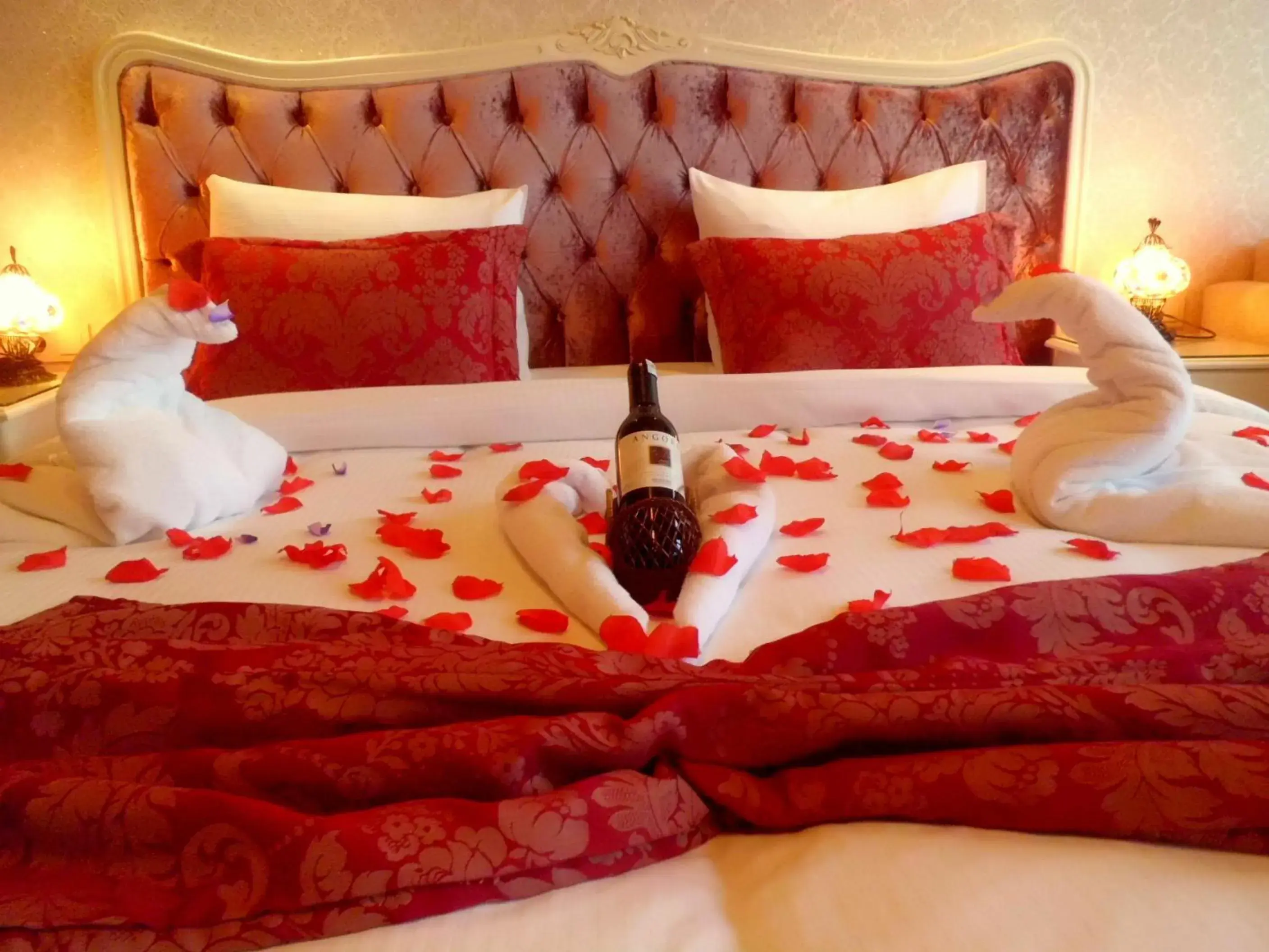 Standard Double Room with Romance Package in Esans Hotel - Special Category Standard Double Room with Romance Package in Esans Hotel - Special Category