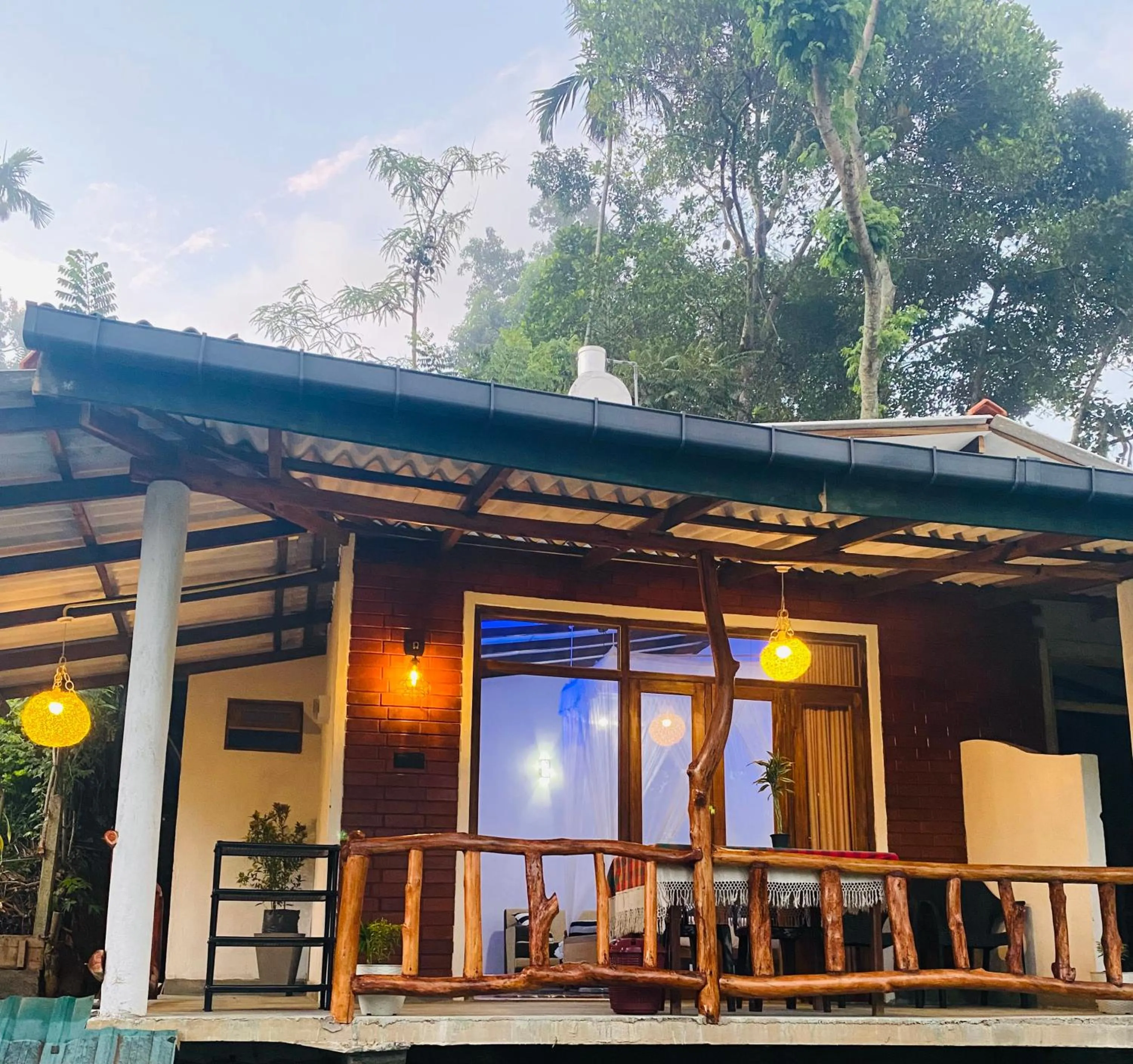 Property building in Cozy Homestay Waterfall Road Ella