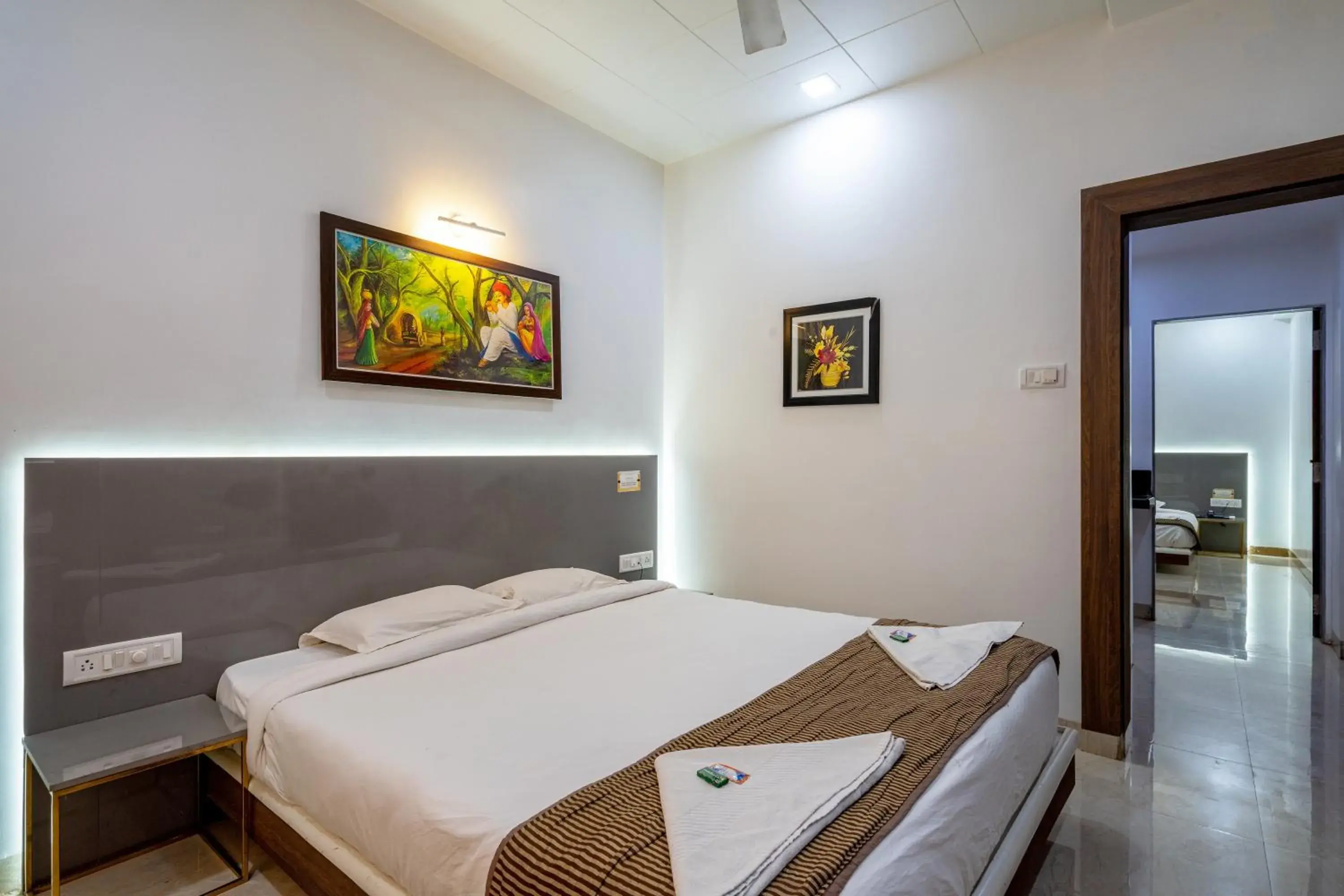 Family Suite in Hotel Darshan Executive Family Suite in Hotel Darshan Executive