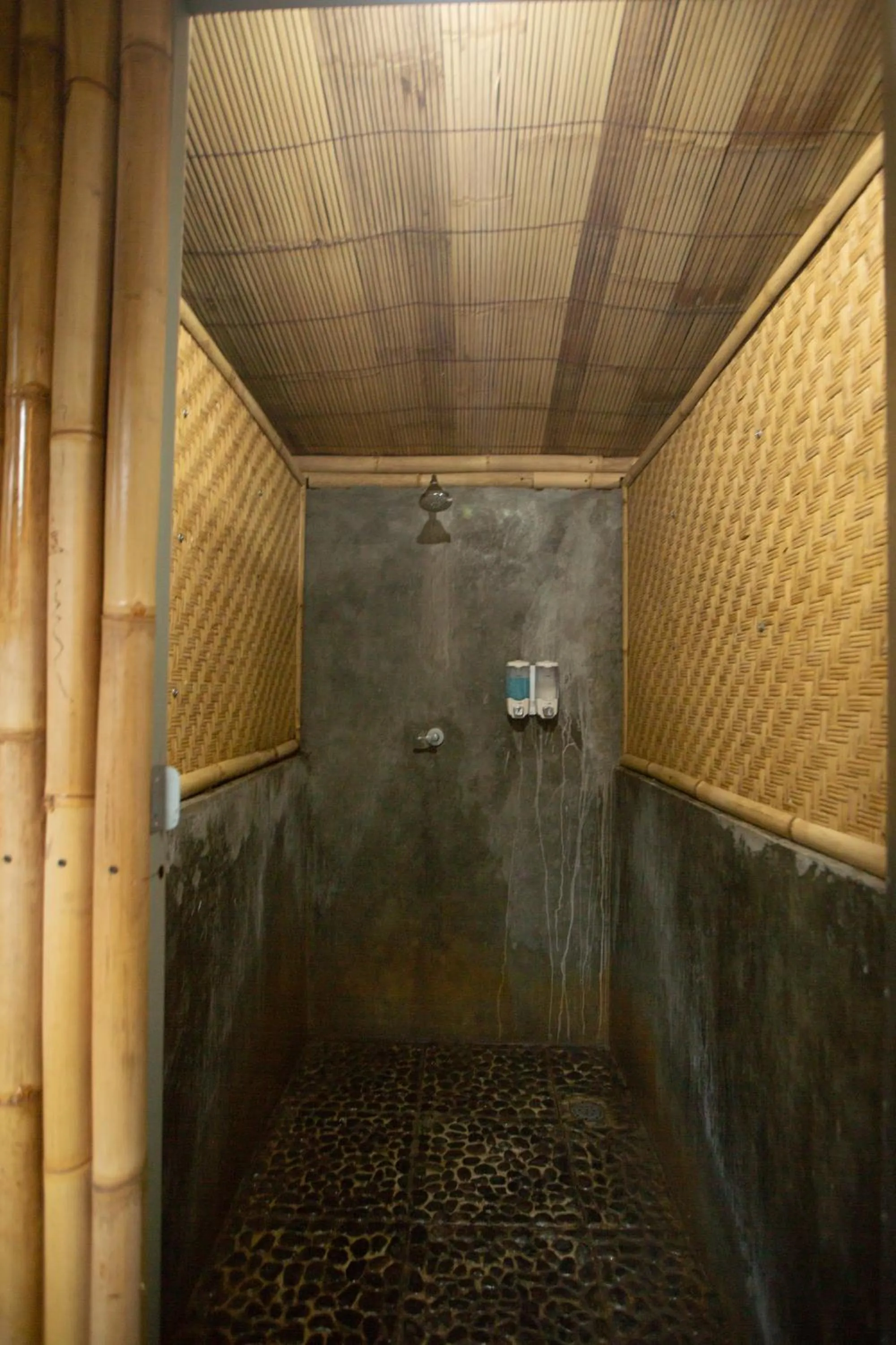 Salty Shakas Bamboo Stay Canggu