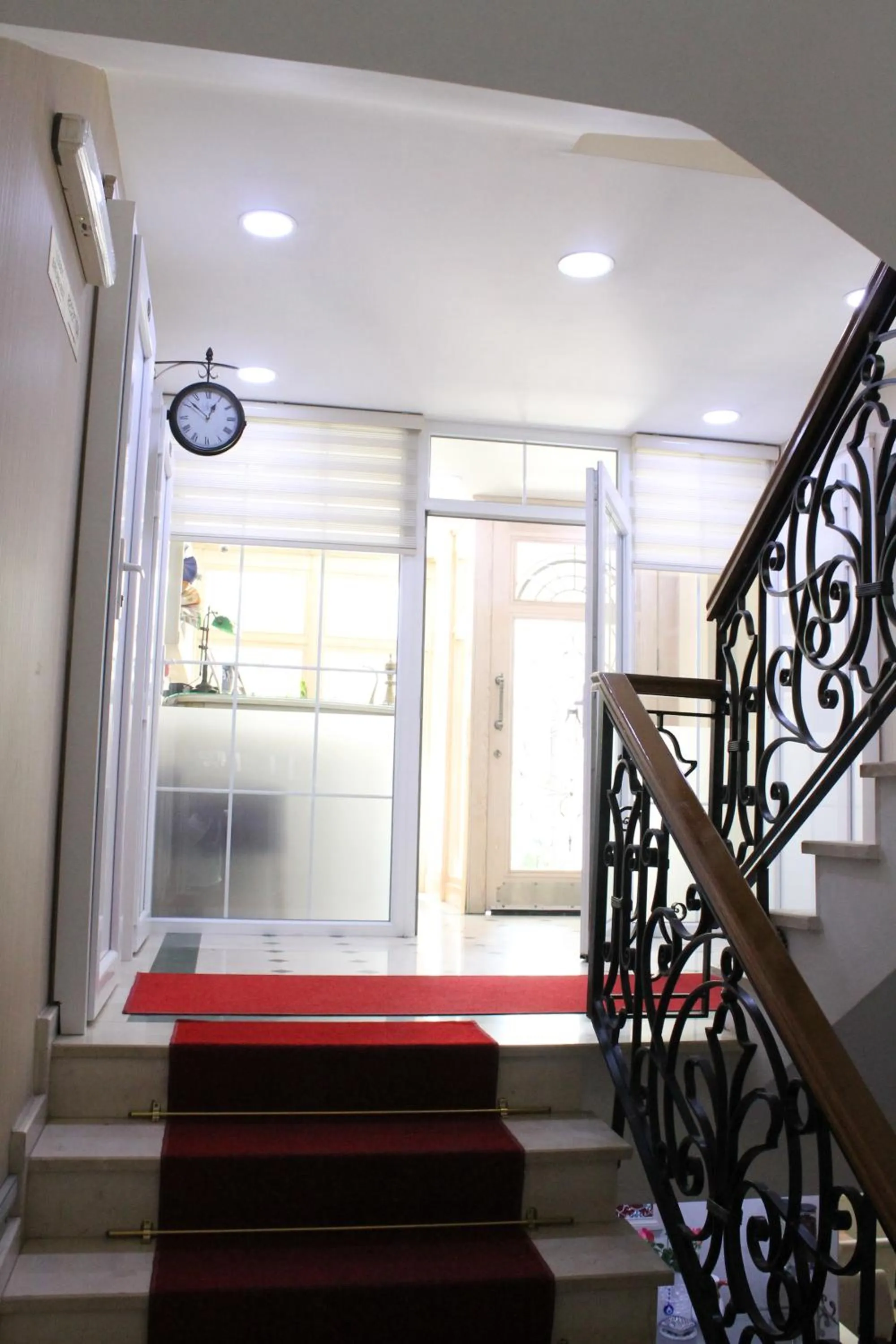 Lobby or reception in Hotel Novano